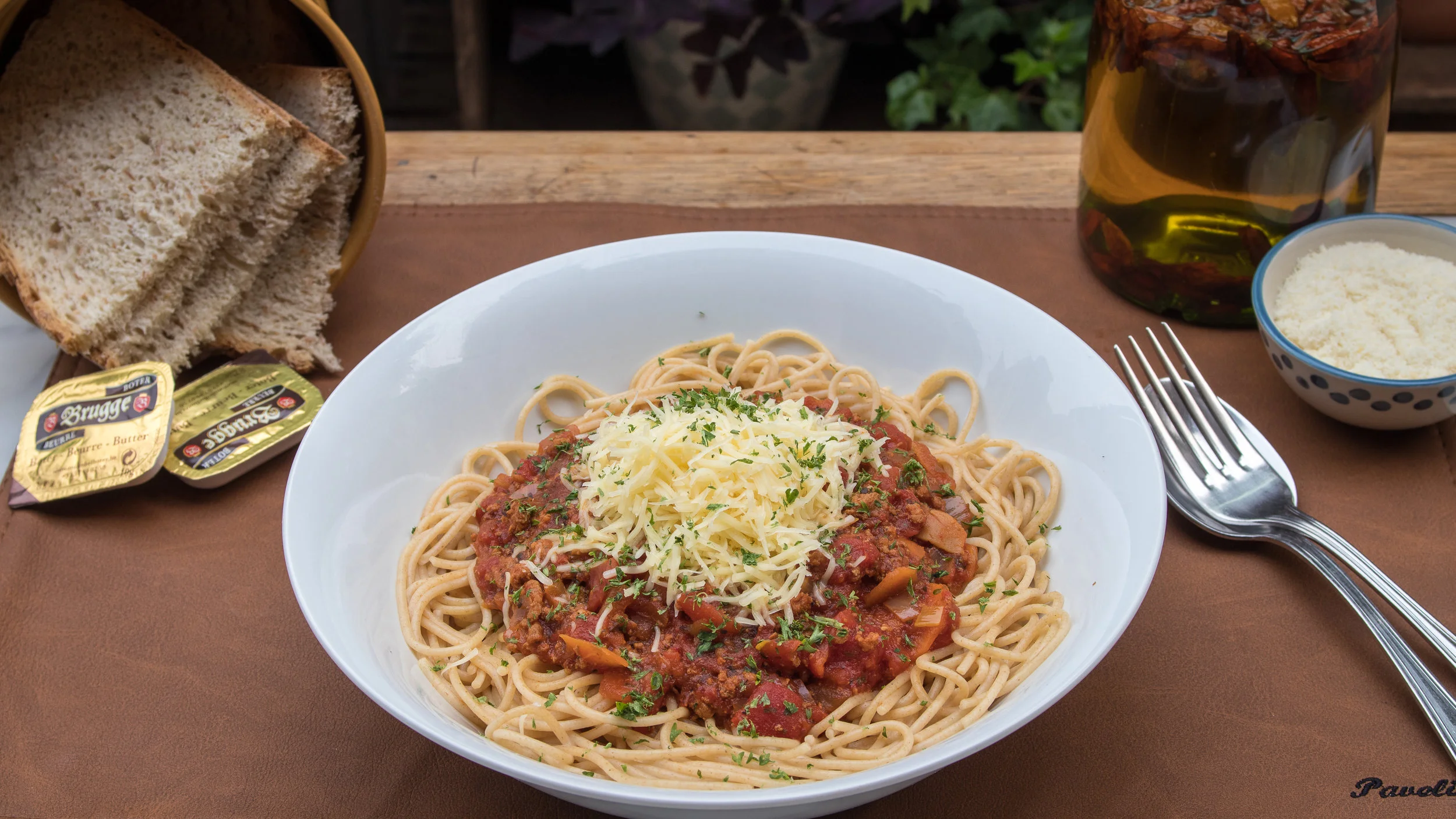 petit paris-volkoren bolognaise.jpg