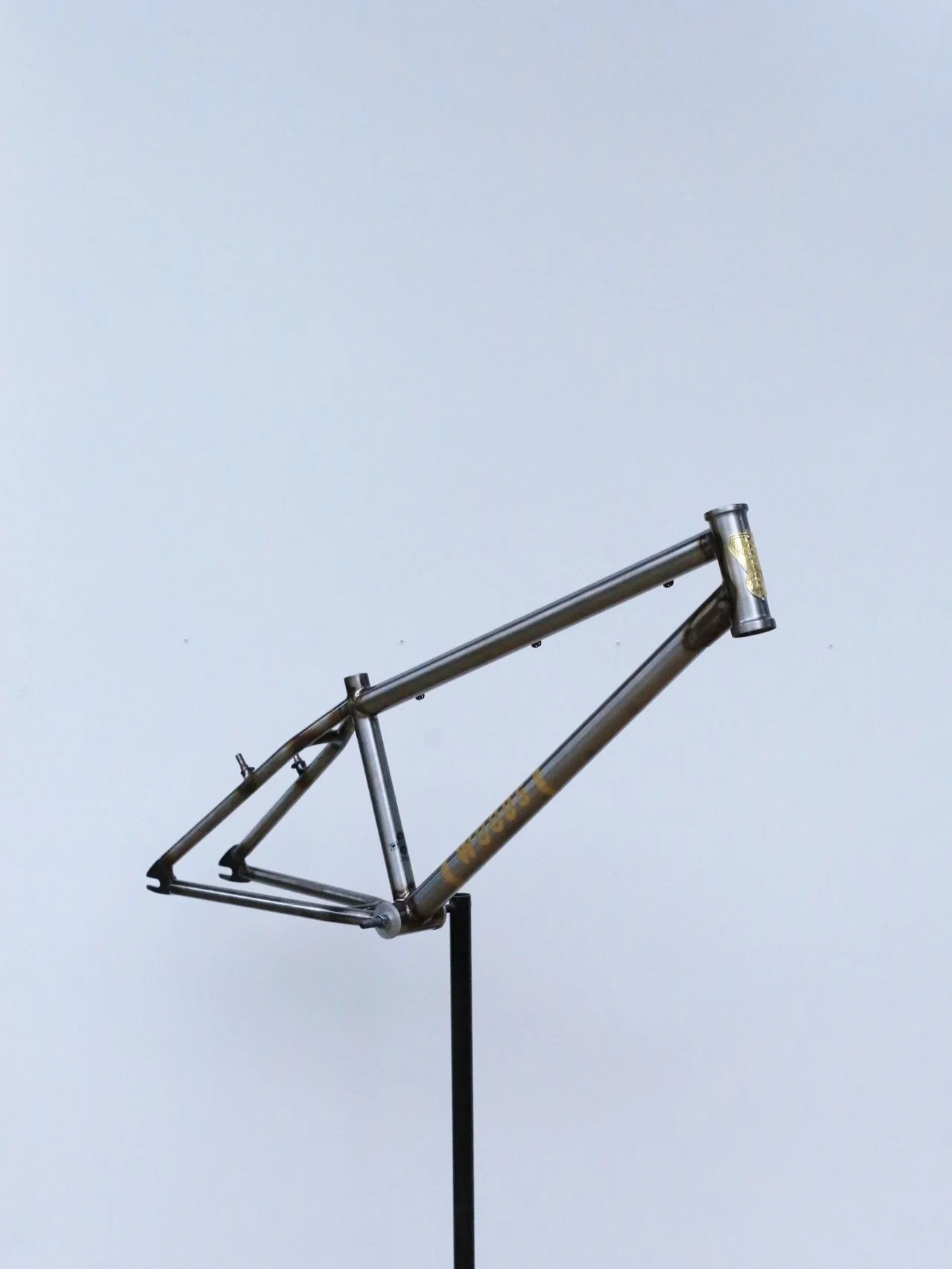 Cruisin’!
24” cruiser frame with v-brakes and tyre clearance for a 1.75” tyre should make for a super fun race weapon! Always love the finish on the clear coat frames. 
If you’ve had a 24” frame on your mind get in tou