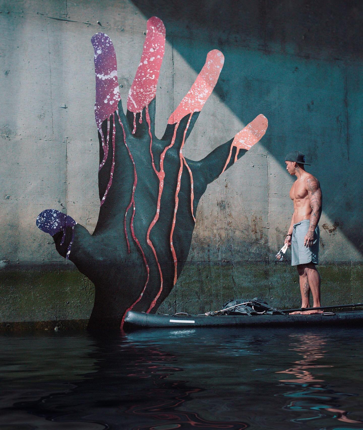 Final touches on one of my latest seaside murals 🌊🌊