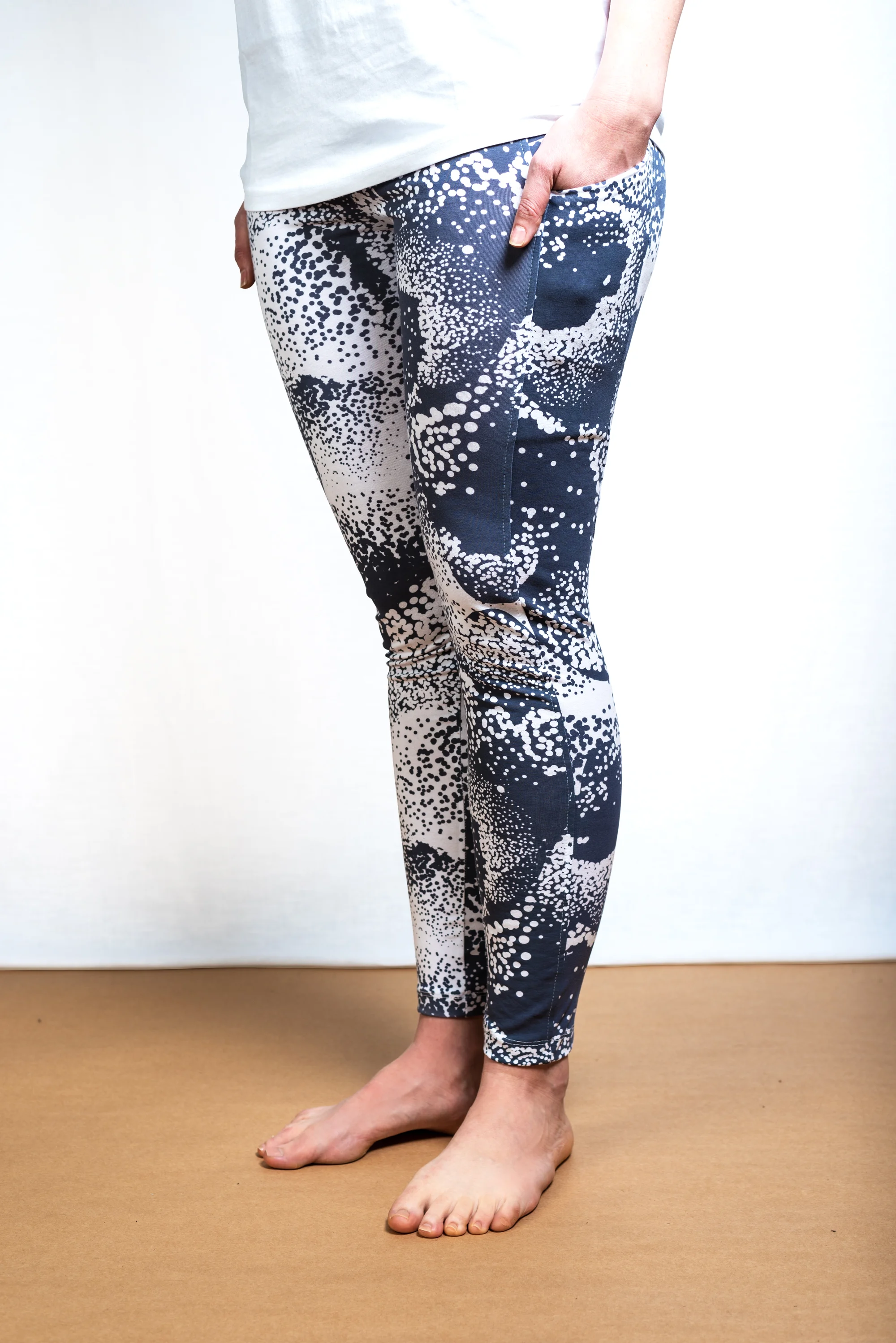 FoamyDarkLilacLegging.jpg