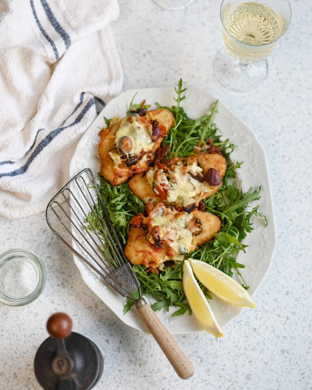 Happy Heart, Happy Ocean 🐠 Not just a catchphrase, but an initiative that we&rsquo;re very excited to share with you. 

In honour of Heart Awareness Month (September) and Marine Month (October), Ocean NGO, @mscinafrica has joined forces with the Heart &amp; Stroke Foundation South Africa in a new national campaign &lsquo;Happy Heart, Happy Ocean&rsquo; where they dive into the ocean-to-plate journey of what makes sustainable seafood good for your heart, but good for the oceans too! 

Today, we&rsquo;re here to inspire you with a couple of delish seafood ideas that you can incorporate into your daily meals. In the order of the images when you swipe left, here are the different meals:

- Hake Caponata - @eastafternoon and @iandjltd 
- Grilled I&amp;J Cape Hake with Herbed Lentils - @eastafternoon and @iandjltd 
- Hake Gnocci - @eastafternoon and @iandjltd 
- Mackerel and mixed tomatoes - @sibamtongana 
- Salmon Cakes with Chimichurri - @bartsfishtales @davidloftus 
- Grilled Hake with thai red curry sauce - @sibamtongana 
-Tuna melt toastie with ketchup - @bartsfishtales @davidloftus 

Let&rsquo;s continue to choose what&rsquo;s good for our health, and our planet 💧

For more information about the #HappyHeartHappyOcean campaign, head over to our stories where we'll share the link to @mscinafrica's website with all the deets. We'll also be sharing a few of the recipes mentioned above. 

What&rsquo;s your favourite seafood dish? Please do share it with us by commenting below! 

If you&rsquo;re interested to read some more about #HappyHeartHappyOcean campaign, head over to our stories for the link.

#happyhearthappyocean #theprettyblog #mscecolabel #msclabel #seafoodrecipes #marinemonth #sustainableseafood #capetownfoodies #foodiesofsa #theprettybloggiveaways  #capetown #southafrica #sponsored