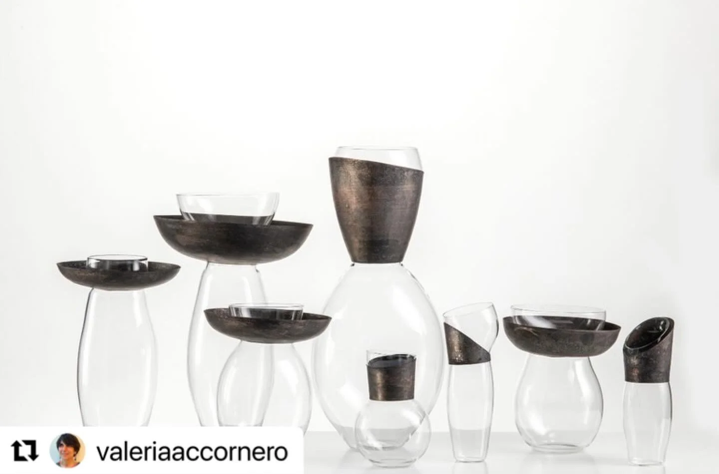 #Repost @valeriaaccornero with @use.repost
・・・
Oggetti, gioielli, metallo, pietre e soprattutto vetro. Il lavoro con le mani sulla materia come diario tangibile di una vita, la traccia di un percorso. Federica Sala racconta la sua storia di expertise