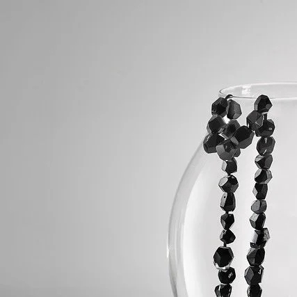 As we&rsquo;re approaching the end of 2025, I&rsquo;d like to start sharing some pictures of a new directions of my work in which jewellery and objects are thought and made to stay together, telling stories and memories of bodies. This new project st