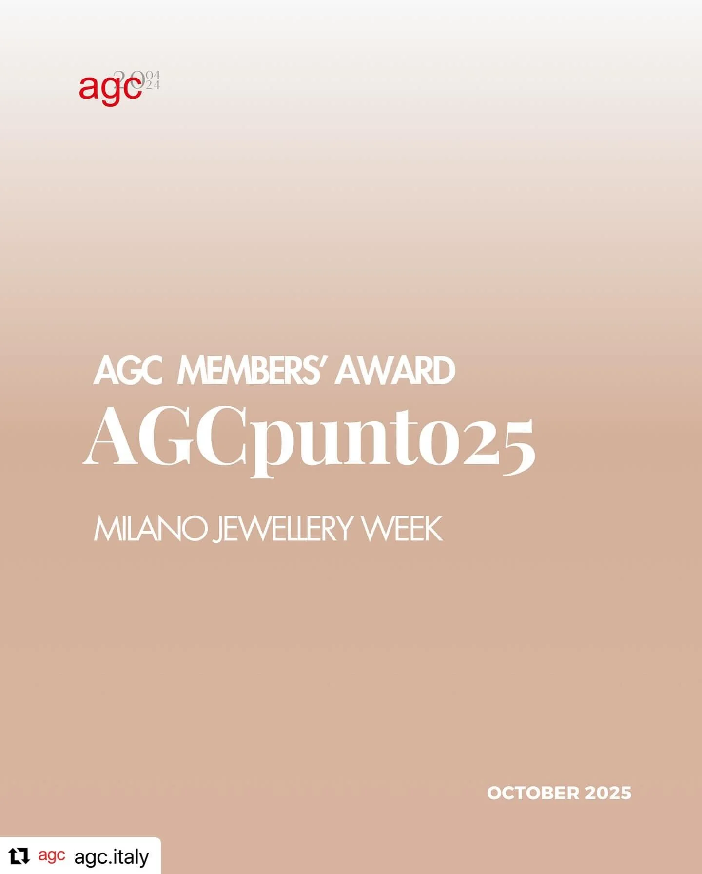 #Repost @agc.italy with @use.repost
・・・
For the first time ever in 2025, during the AGCpunto exhibition circuit, our annual members-only event, we presented the very first AGC Member Prize.

We had the pleasure of welcoming @brynapomp to visit the AG