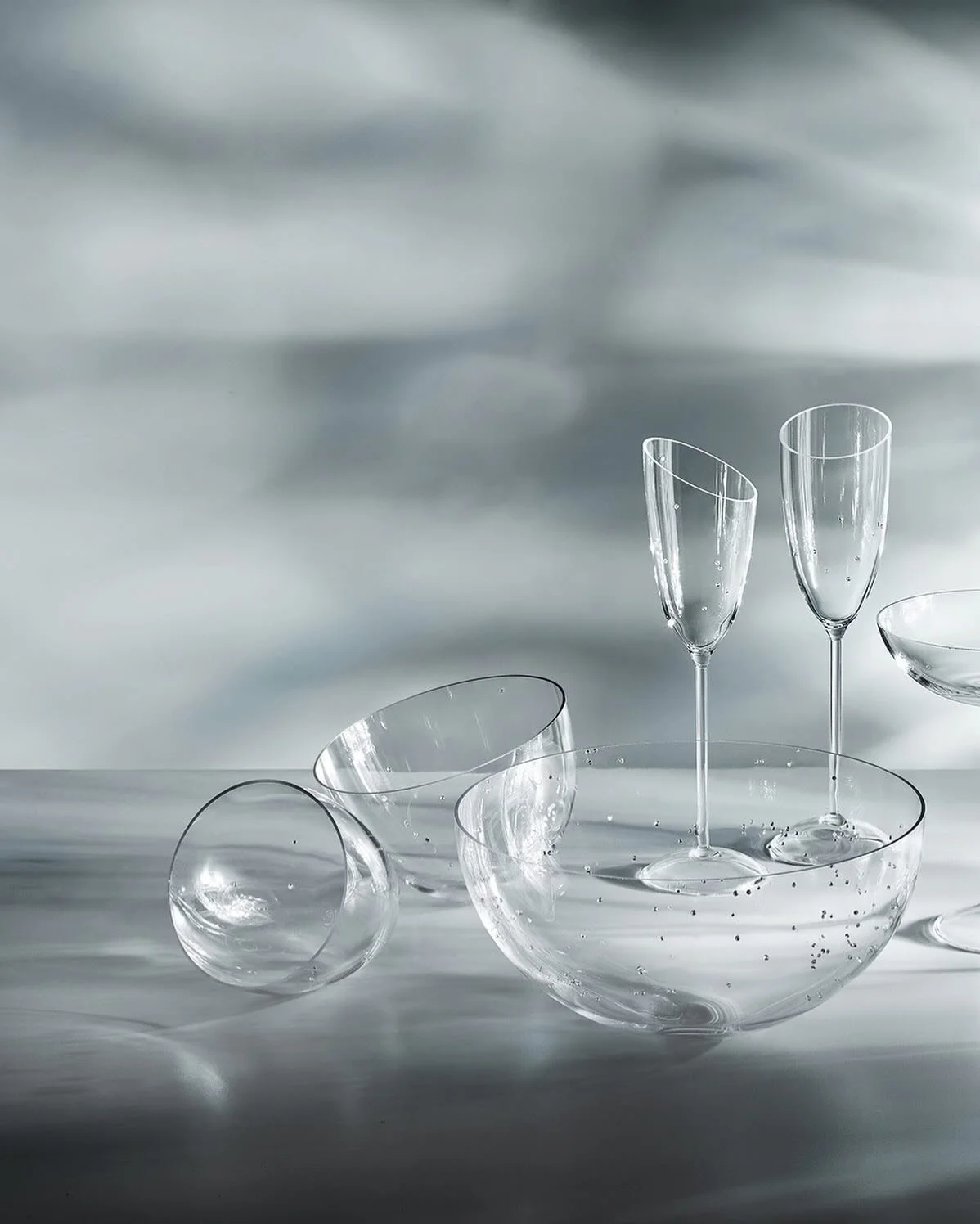 Sparkling Water
Diamonds,cubic zirconias and glass.
2026

📸Picture credits Ruggero Giuliani
Milano Design Week 2026
@5vie_milano art+design district
QoT - Qualia of Things

20-26 aprile
10.30-20

#federicasalacontemporaryglass #federicasala #contemp