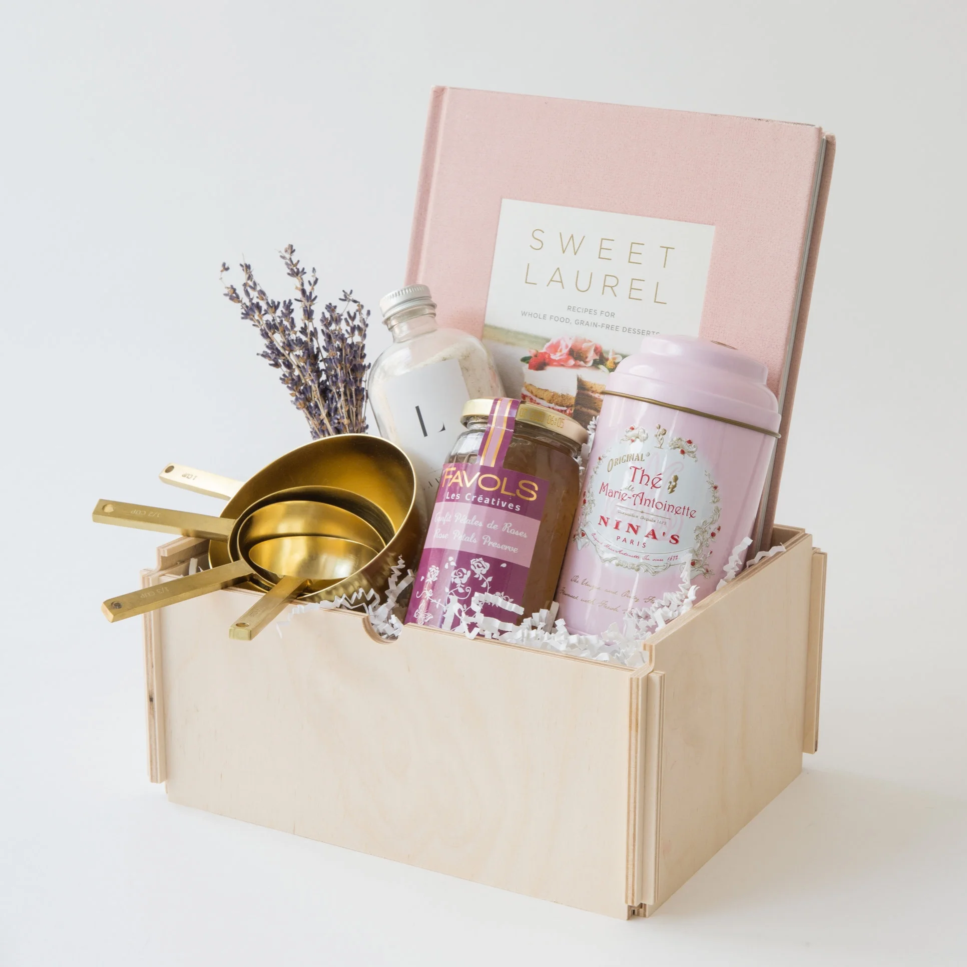 Studio+Luxe+-+Gift+Box+Photo+Shoot-2303.jpg