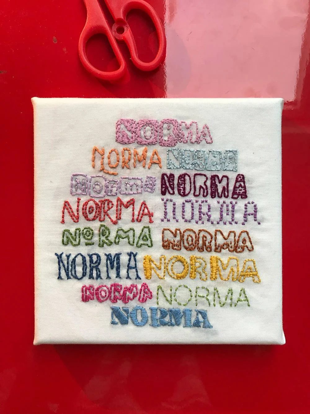 2022 broderi.jpg