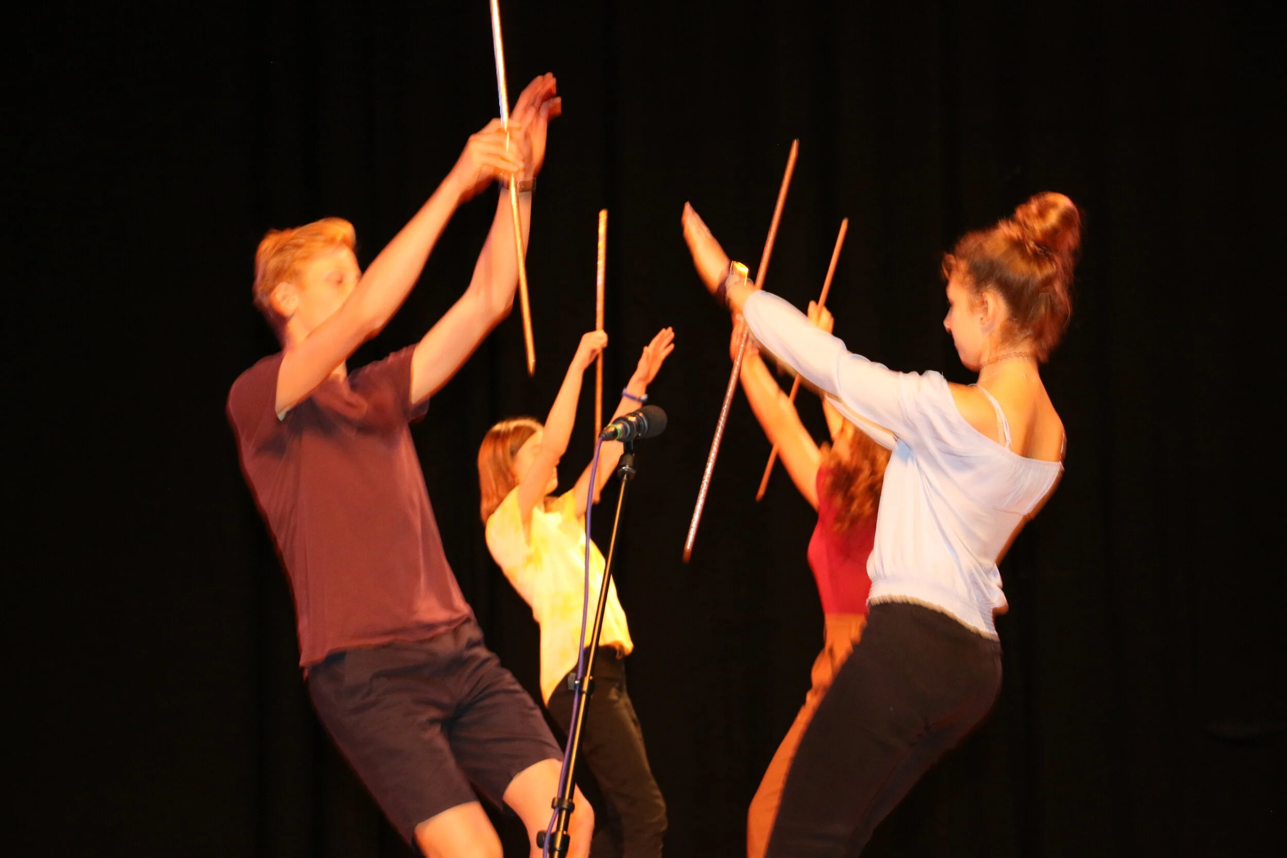 OS/MS Eurythmieaufführung "Wortklänge"