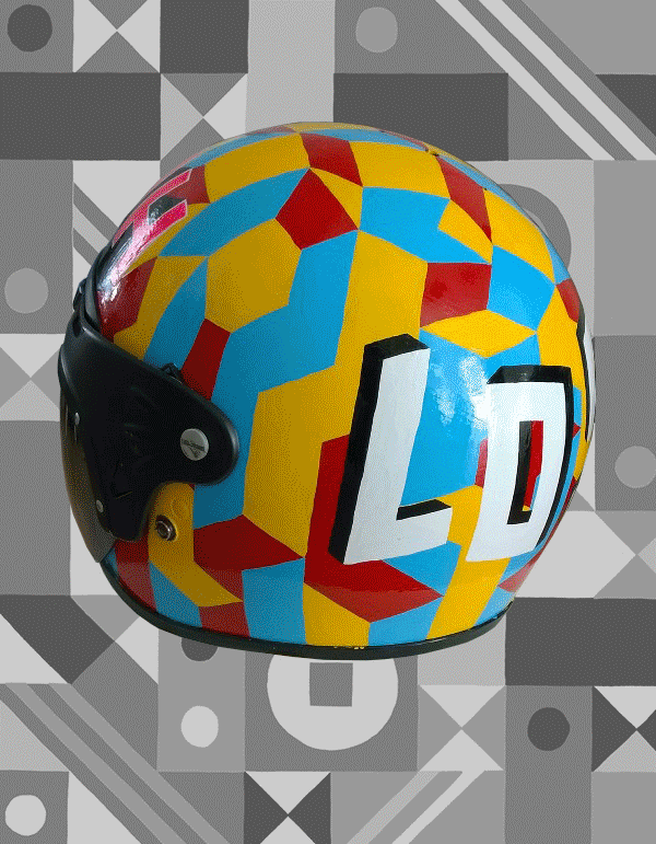 Helmet.gif