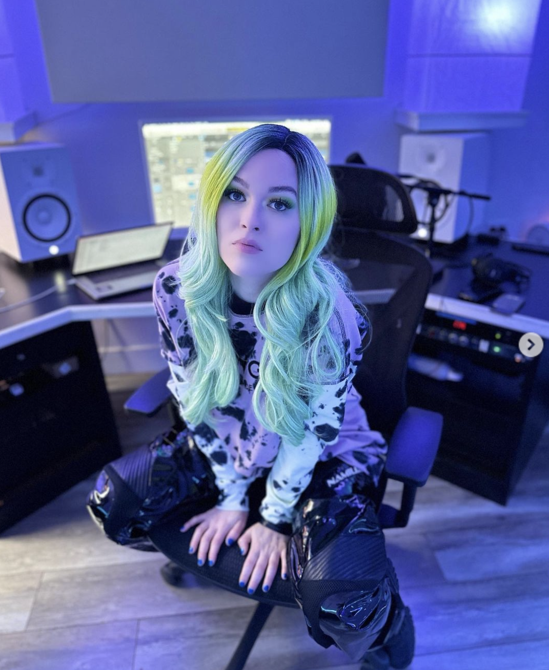 Emm artist producer from LA