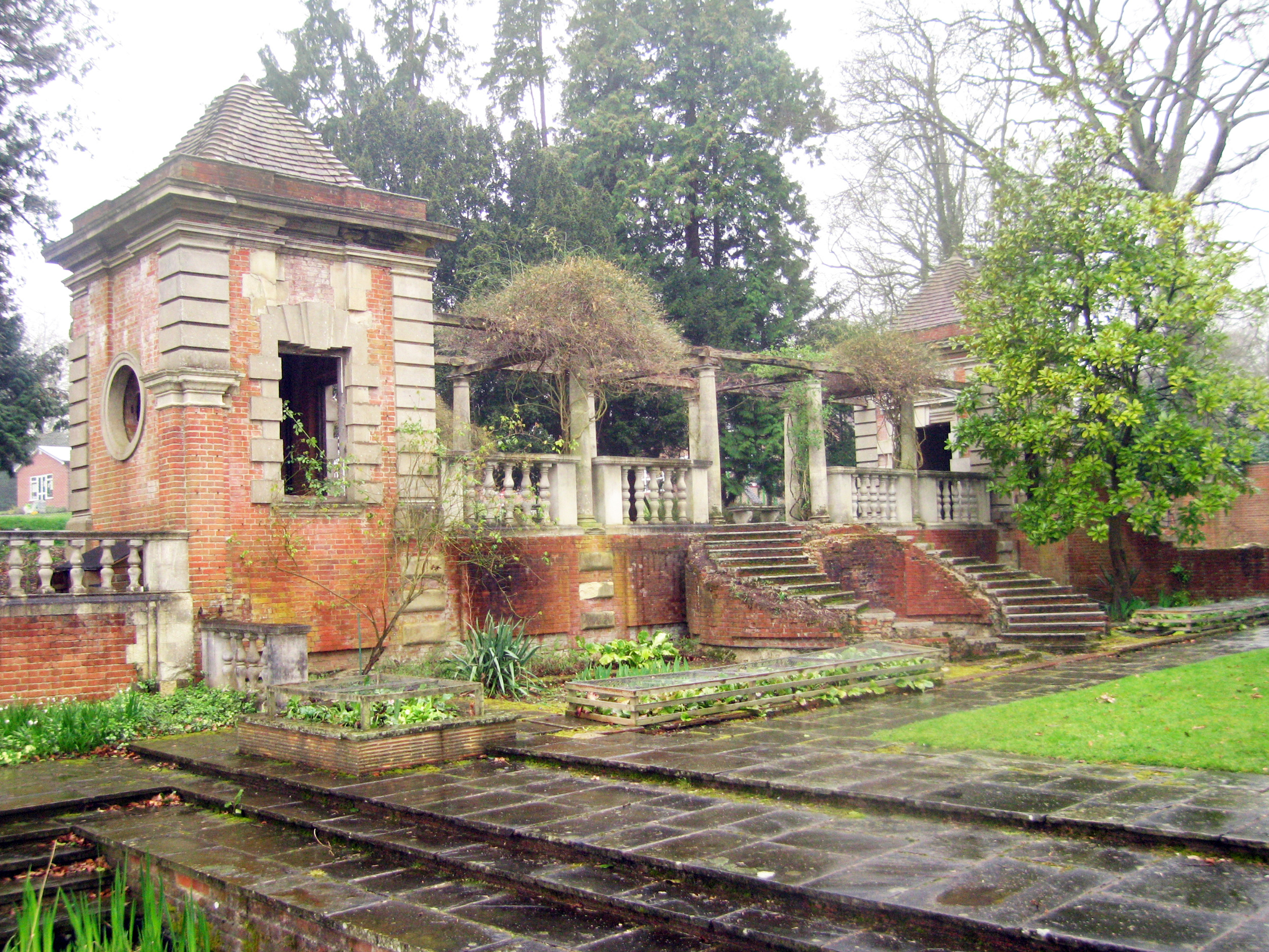 Moor Close 01.jpg