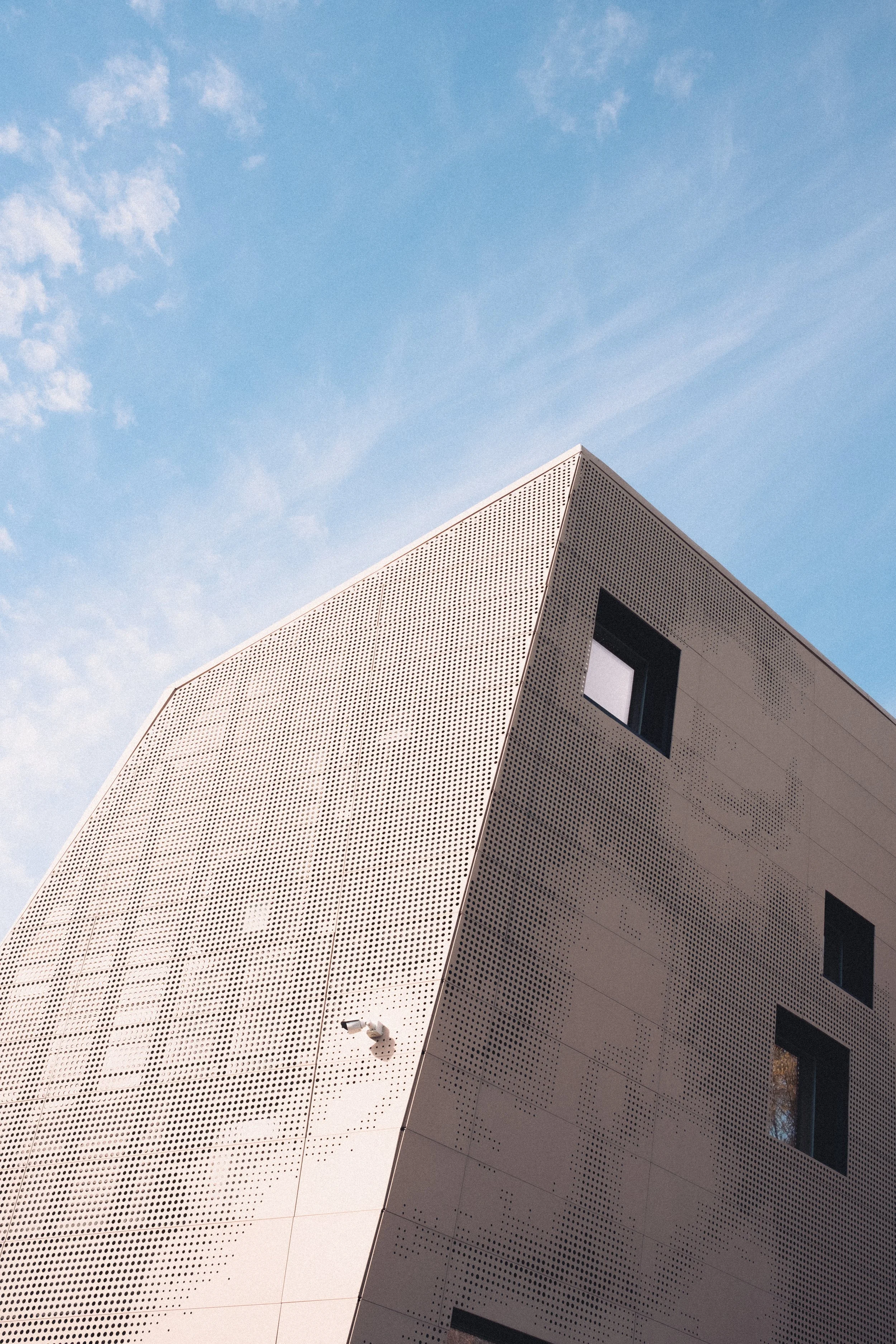 Byggsky (1 of 1).jpg