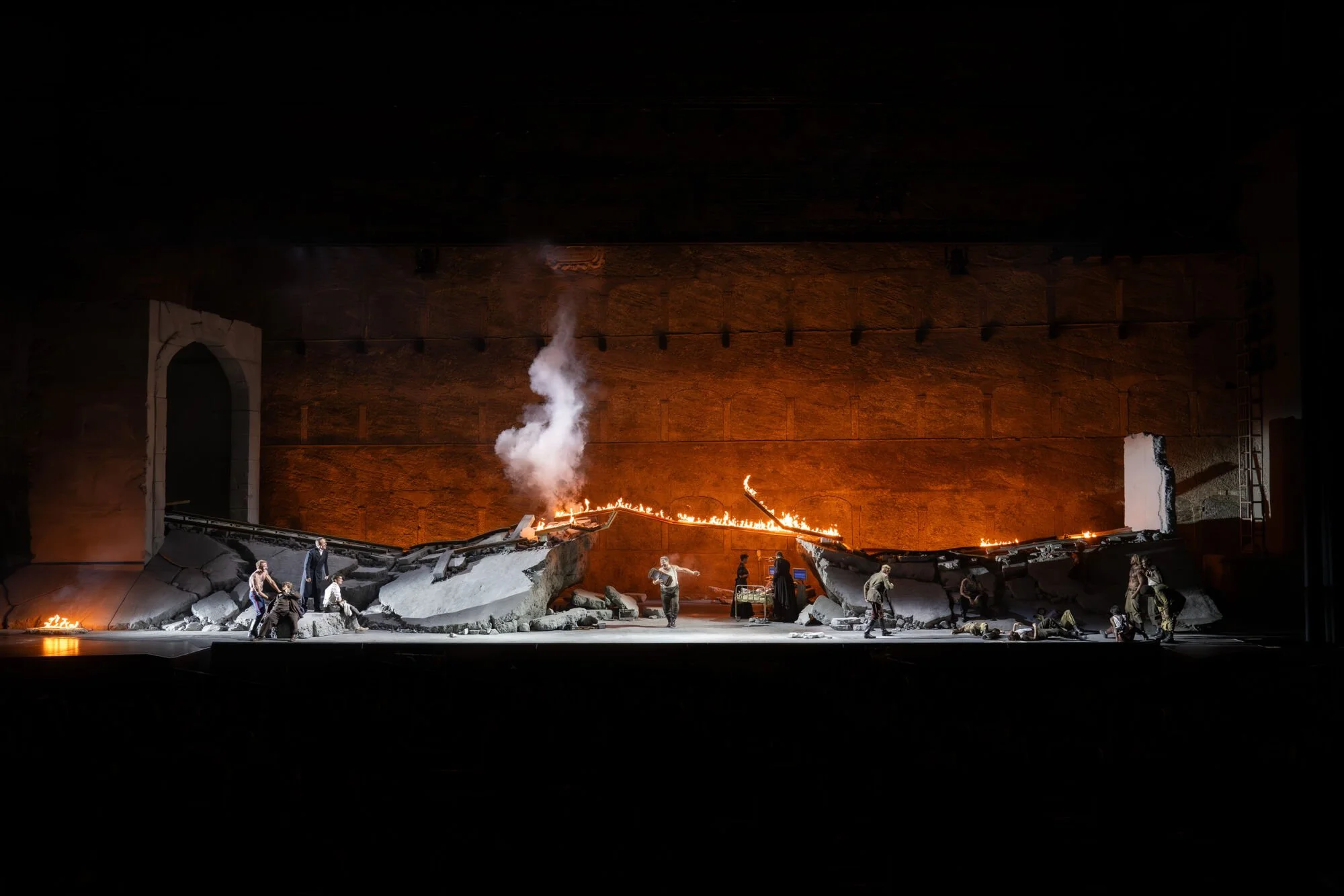 We saw the production of Tri Sestri earlier this month and we loved every moment. Incredibly proud of our clients Emma Ryott (@emmaryott) &amp; Evgeny Titov (@evgeny1838) for their work on this project. 
The show closes this Sunday 24th August, so ma