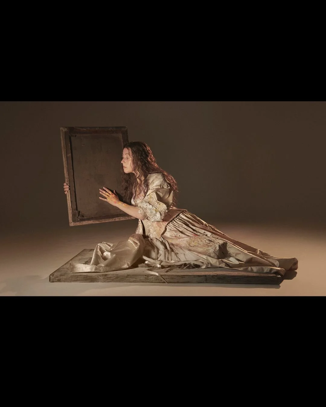 Sending our best wishes for the premiere of I Puritani which opens at The Met tonight, with our fabulous clients Gabrielle Dalton (Costume Design) and Tim Claydon (Movement Direction). 
#themetropolitanopera #opera #costumes #agent #design #theatrede