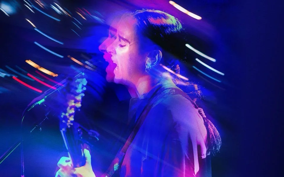 Manic Street Creature opens today at @kilntheatre where @libbydesigner designed the set and costume! 

#setdesign #costumedesign #london #kiln #opening