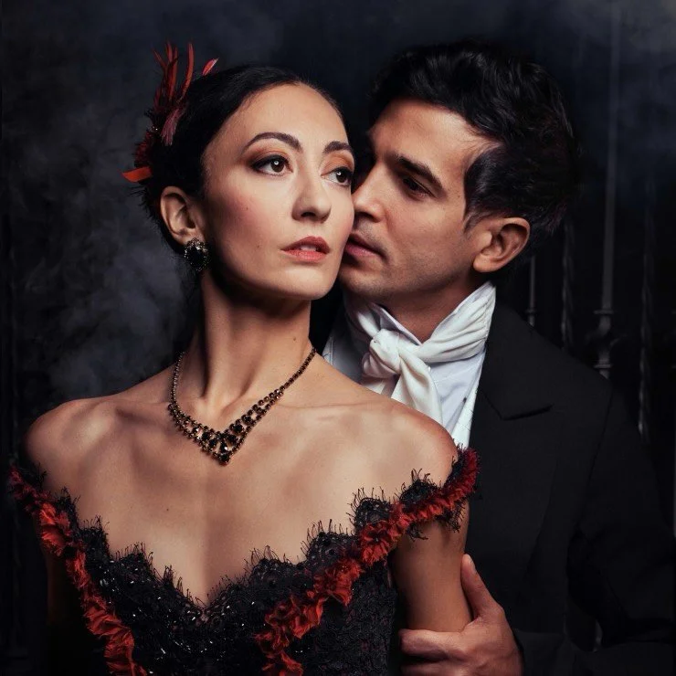 Eugene Onegin opens today at @joffreyballet with @timyipstime as costume designer - congratulations! 

#chicago #ballet #opening #costume #designer