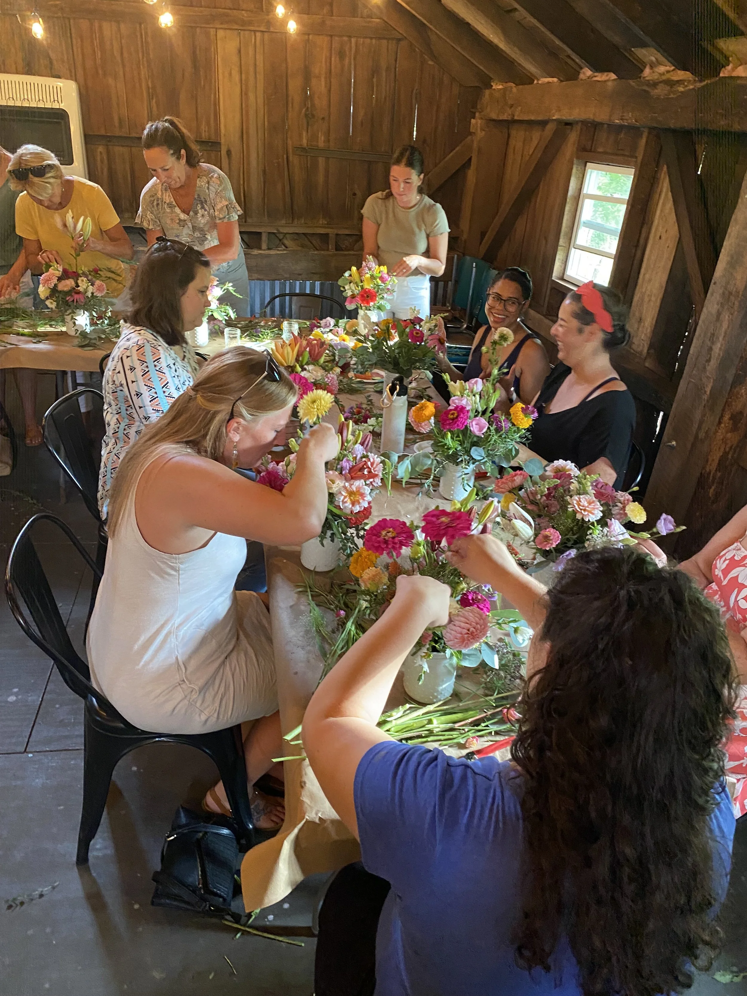 Fresh Flower Easter Centerpiece workshop 4/2/2026 (6-7:30)