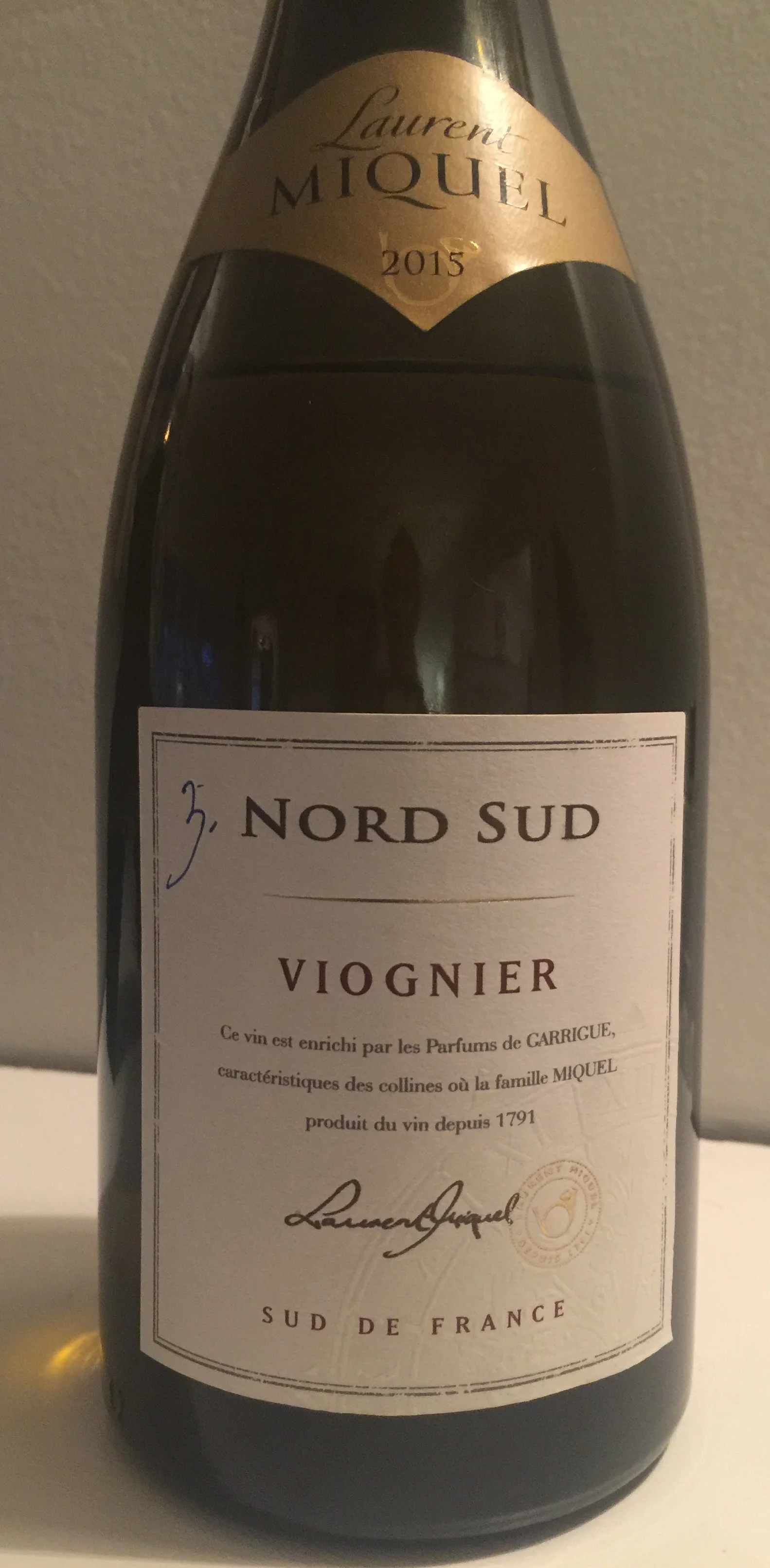 viognier bottle.JPG