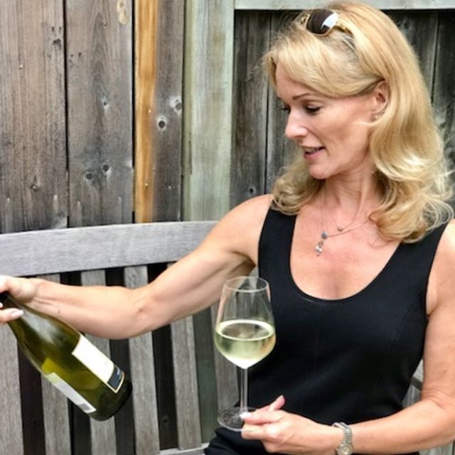 Friday at 5 after a busy week...dipping into the bottle of #oakanaganvalley #BC @missionhillwinery #pinotblanc that my girlfriend brought over last night.  The aromas and flavours remind me so much of California Chardonnay although a bit lighter in b
