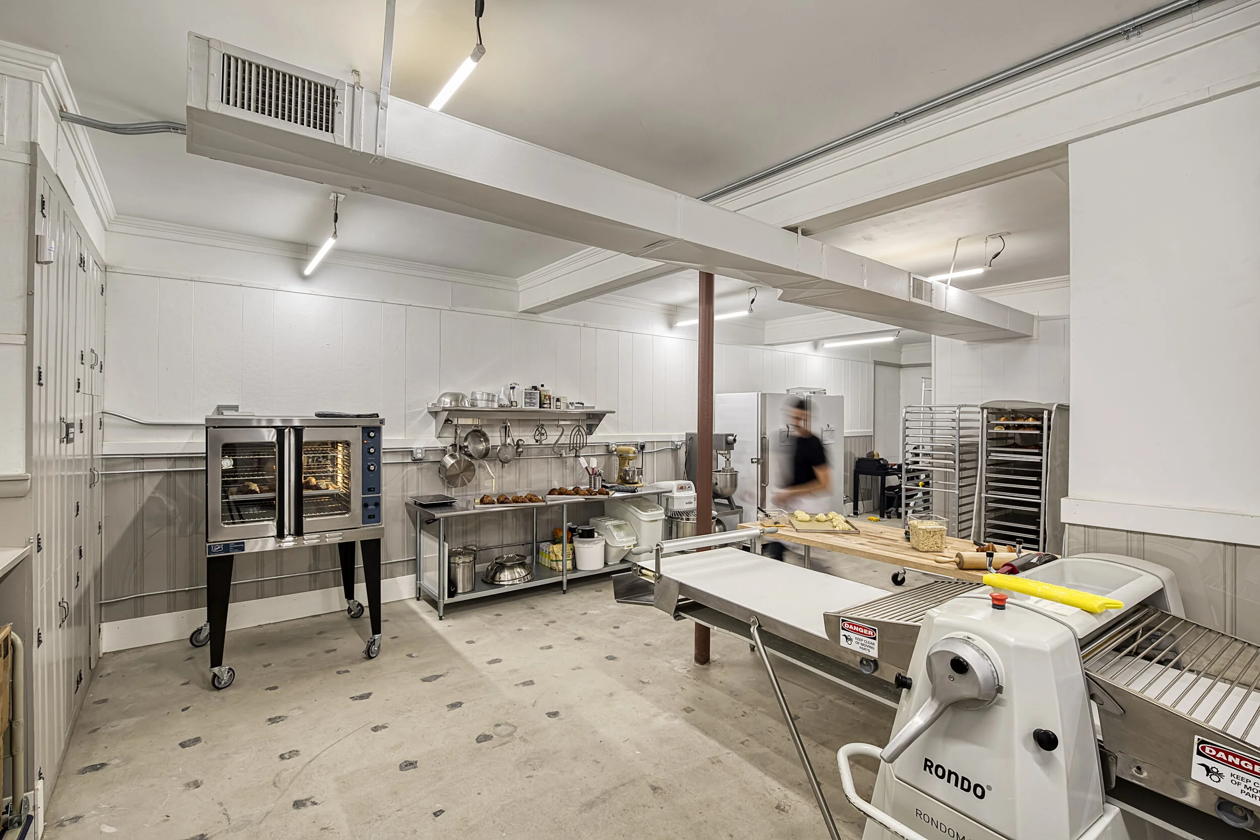 Back of Kitchen.jpg