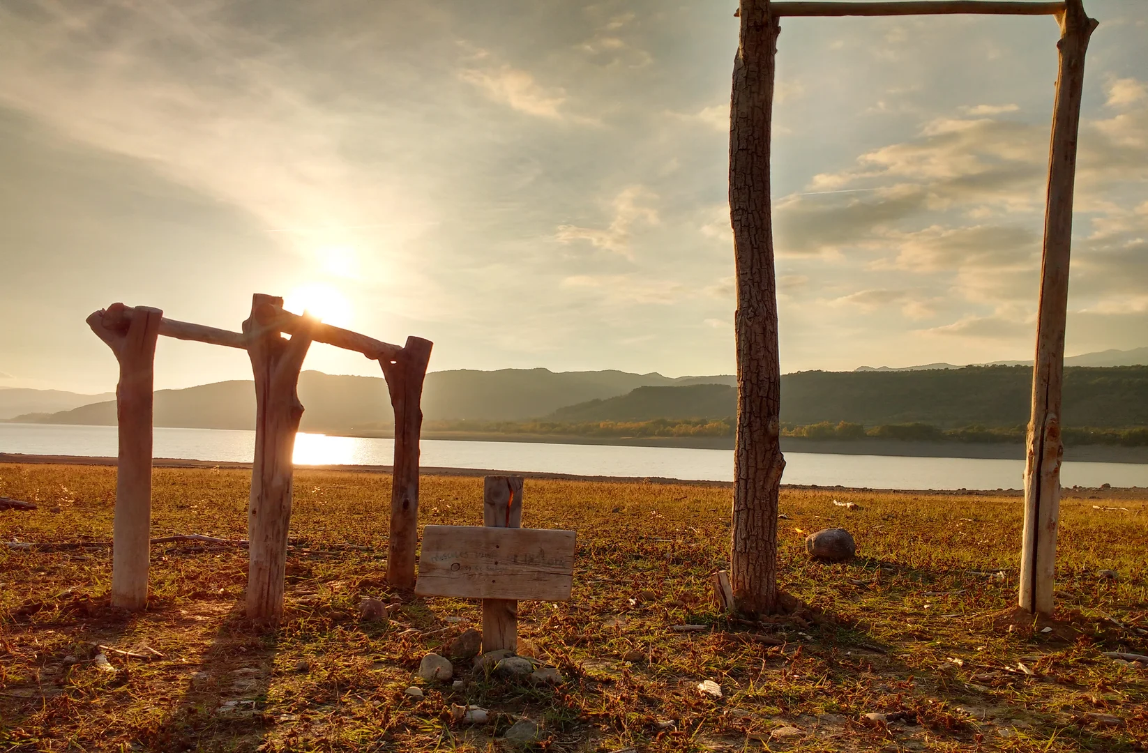 philosphy lake pull-up bars.jpg