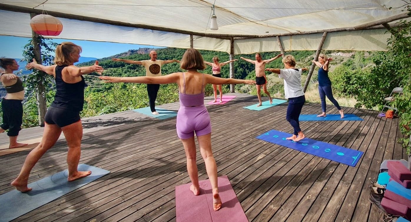 Yoga y mov banner final.jpeg