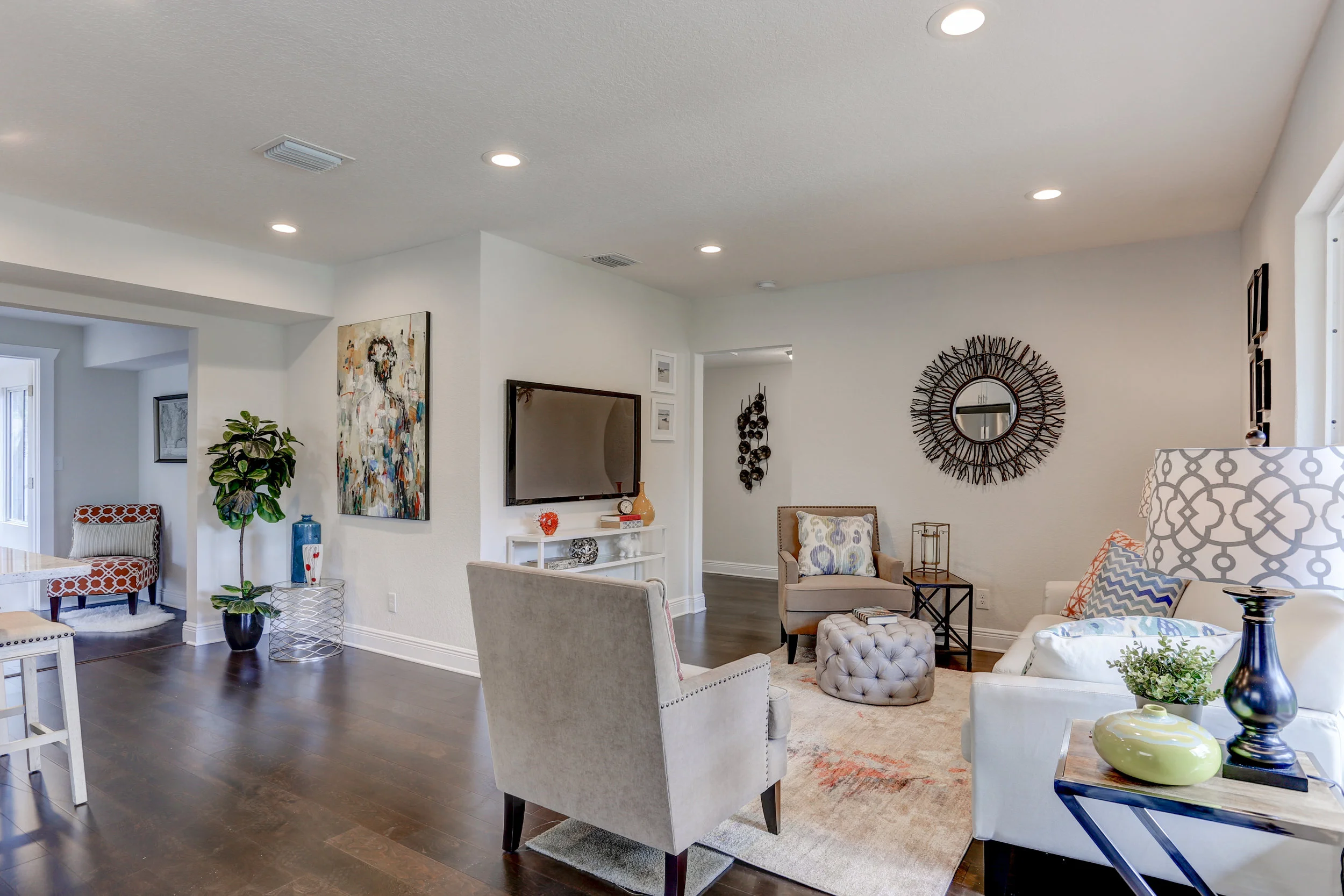 _MG_5922_3_4Interior01.jpg