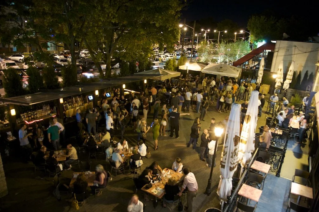 The Hudson Grille beer garden on a busy night