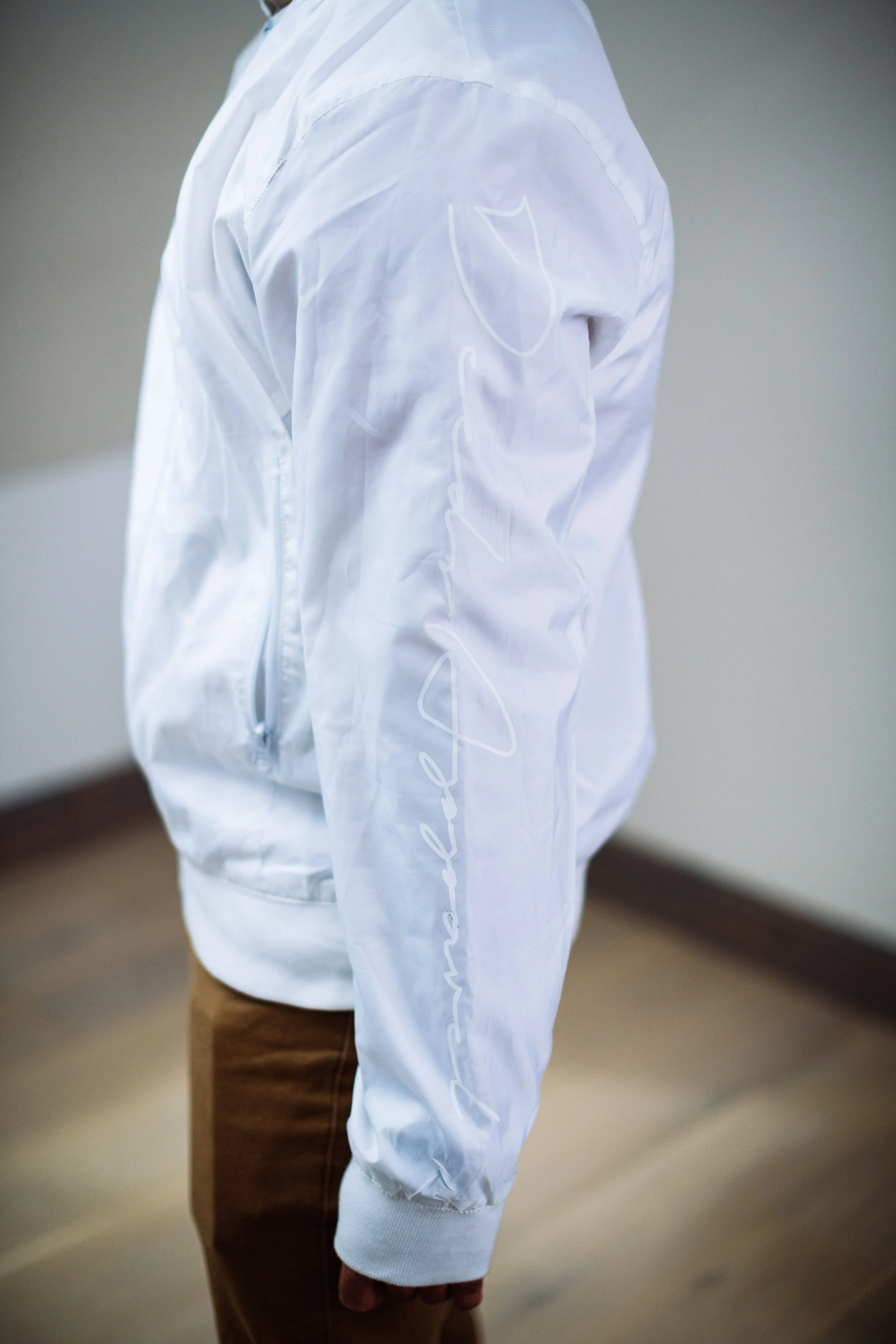 E59845FD-82E7-4BBA-AE45-C2E65244D510