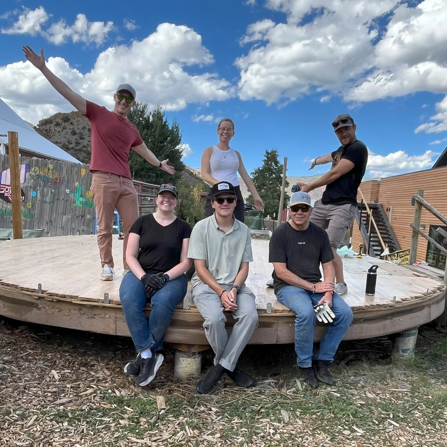 Our team along with @studiob_arch had a chance to give back and be a part of taking down a yurt for the future growth of @farmcollaborativeaspen!

From untying ropes and rolling canvas to breaking down the frame, every step reminded us how much inten