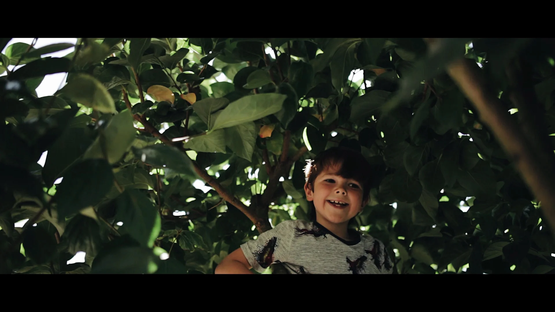 ANA & ALEX.mp4.Still003.jpg