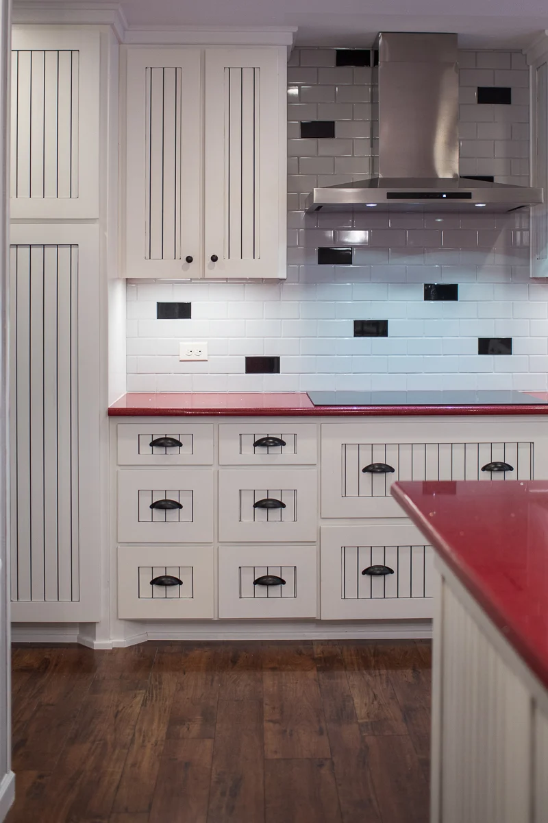Red Kitchen-12.jpg