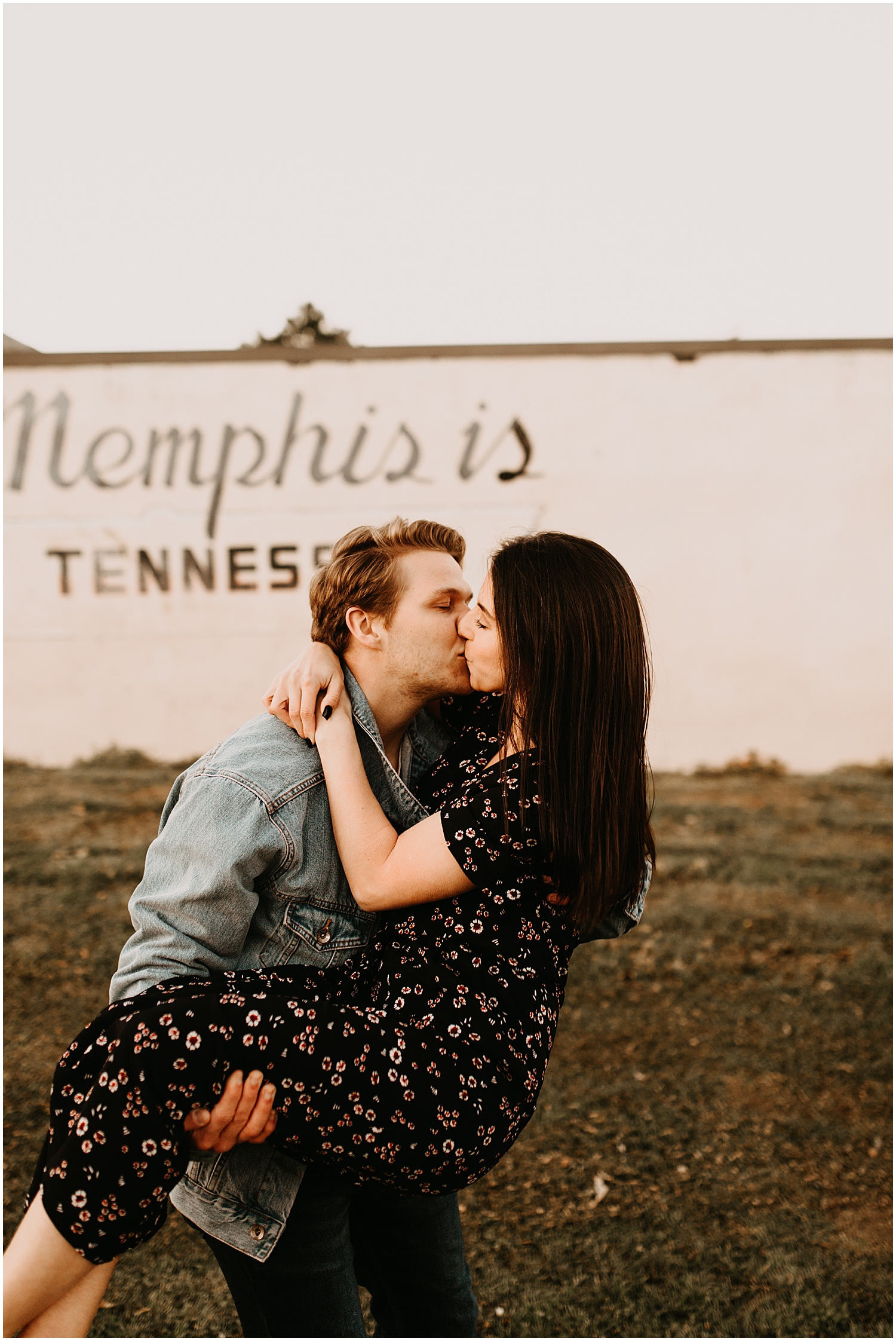 Memphis-tennessee-engagement-phootgrapher-broad-avenue_0056.jpg