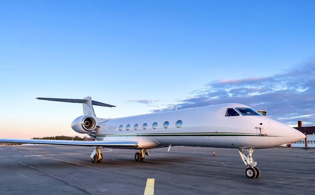 VIP Corporate Travel: From Airport Lounges to Private Jet Charters