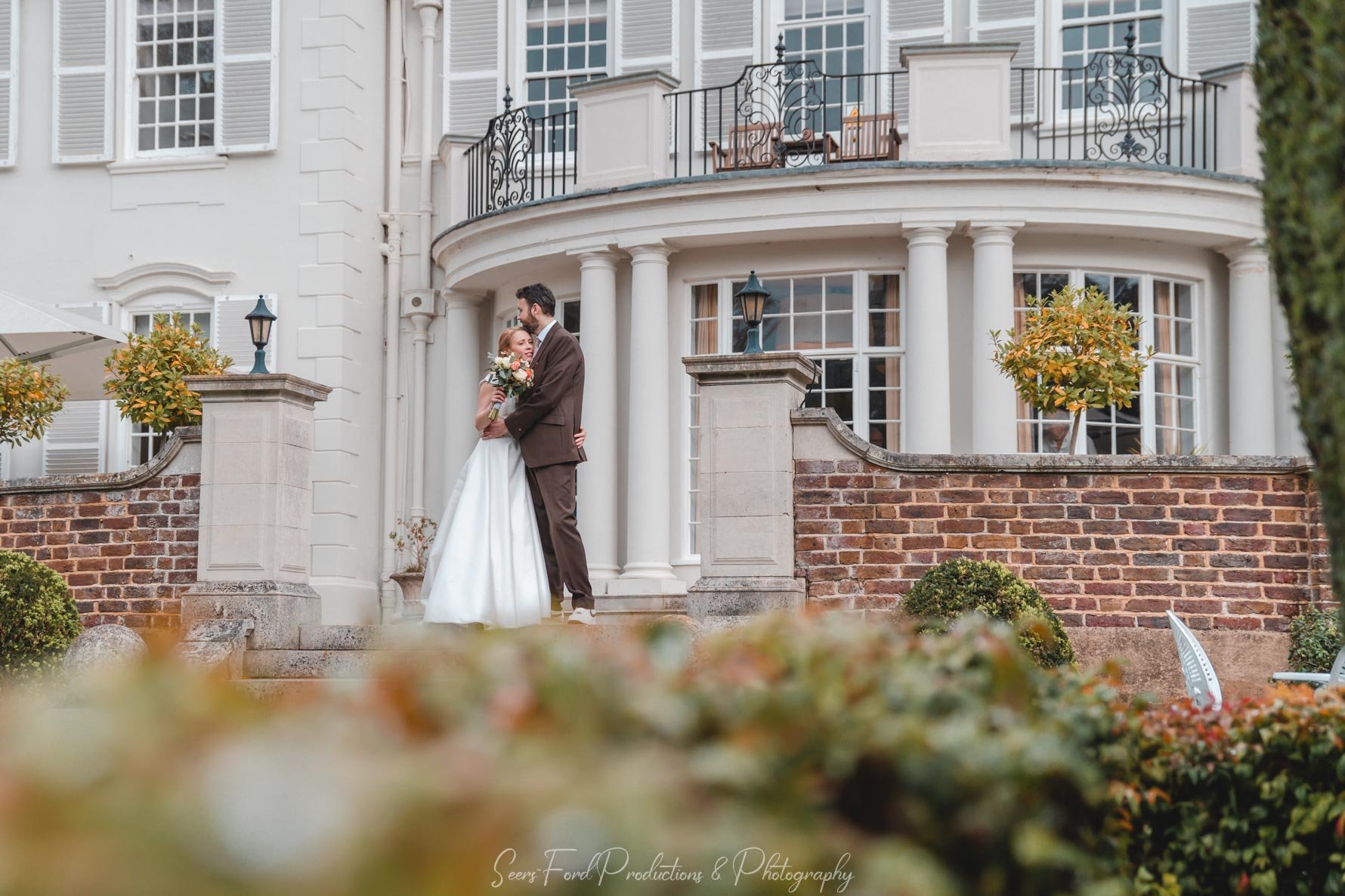 Surrey Wedding Photographer - Gorse Hill Hotel (Seers-Ford Productions & Photgraphy)-17.jpg