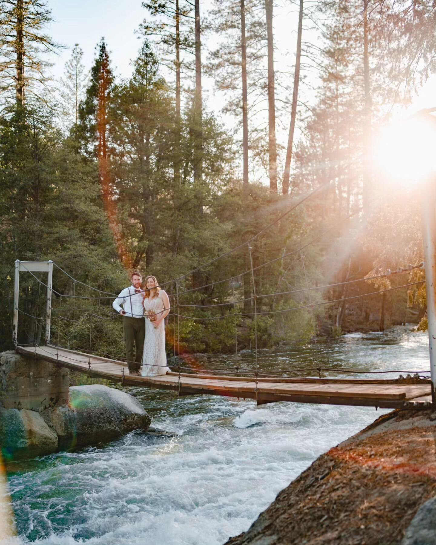 Prue romance and adventure up in the mountains of Yosemite National Park, USA.

I was lucky enough to photograph my first destination wedding this year and... wow, what an incredible day it was!

Venue - @redwoodsinyosemite 

#weddingphotography #wed