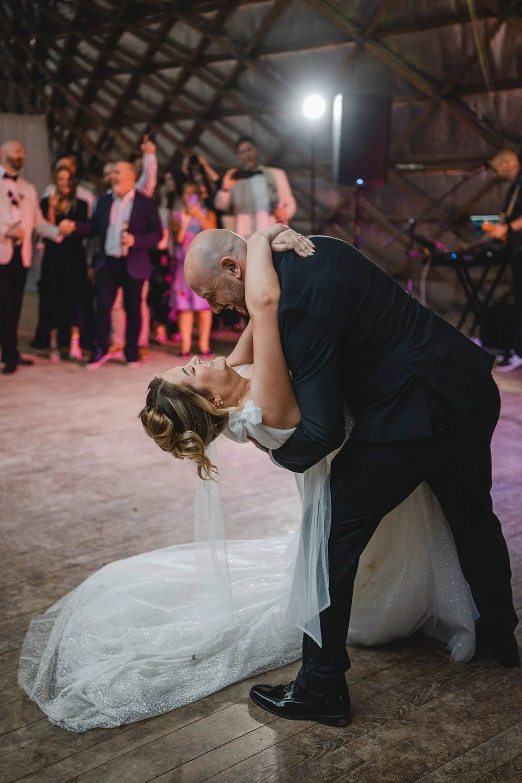 Natural wedding photography inspiration for couples planning a Hertfordshire wedding