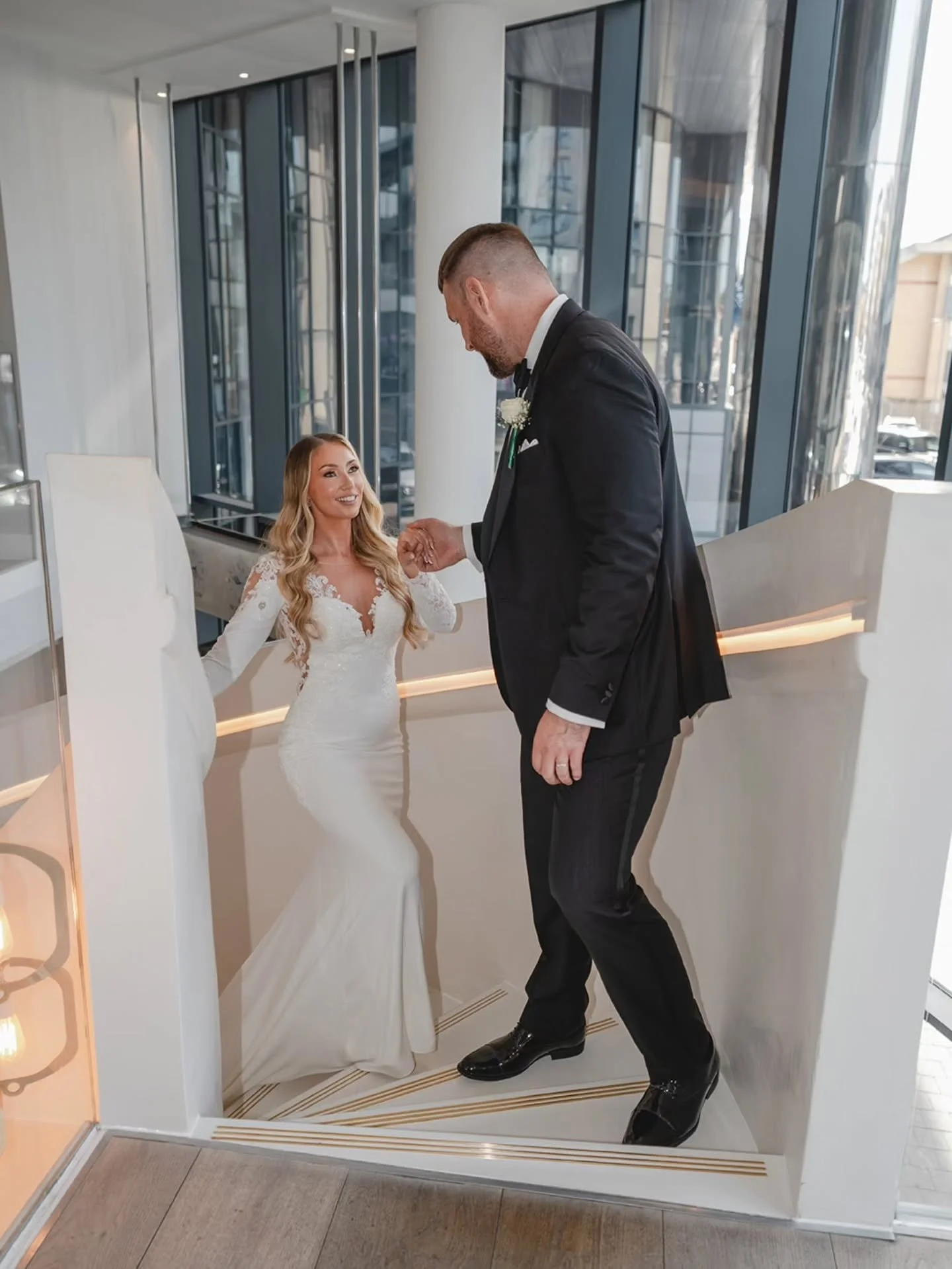 Sneak peeks we couldn't wait to send💌

There are some weddings where we get back to the office and know we're going to really struggle to choose just a few sneak peeks.

Mike &amp; Lacey's wedding was definitely one of them.

From the beautiful sett