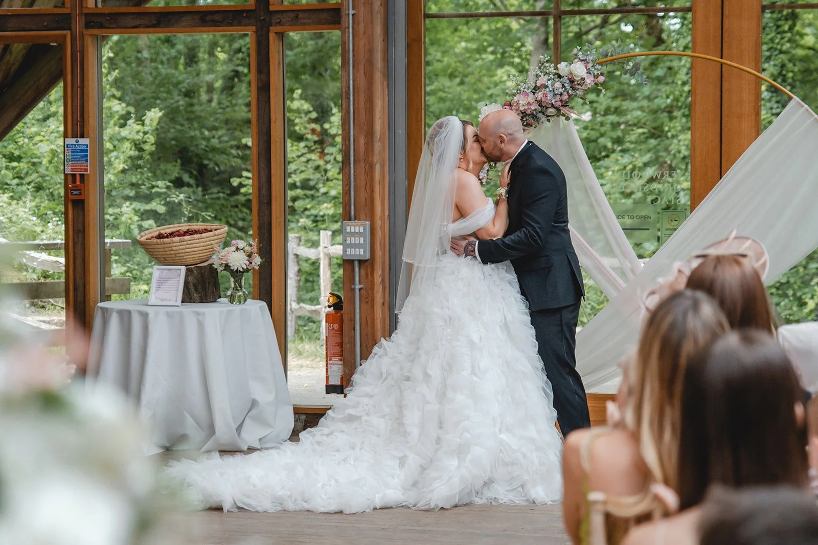Rhian & Lee_s Wedding Sneak Peeks (Seers-Ford Productions & Photography)-7.jpg
