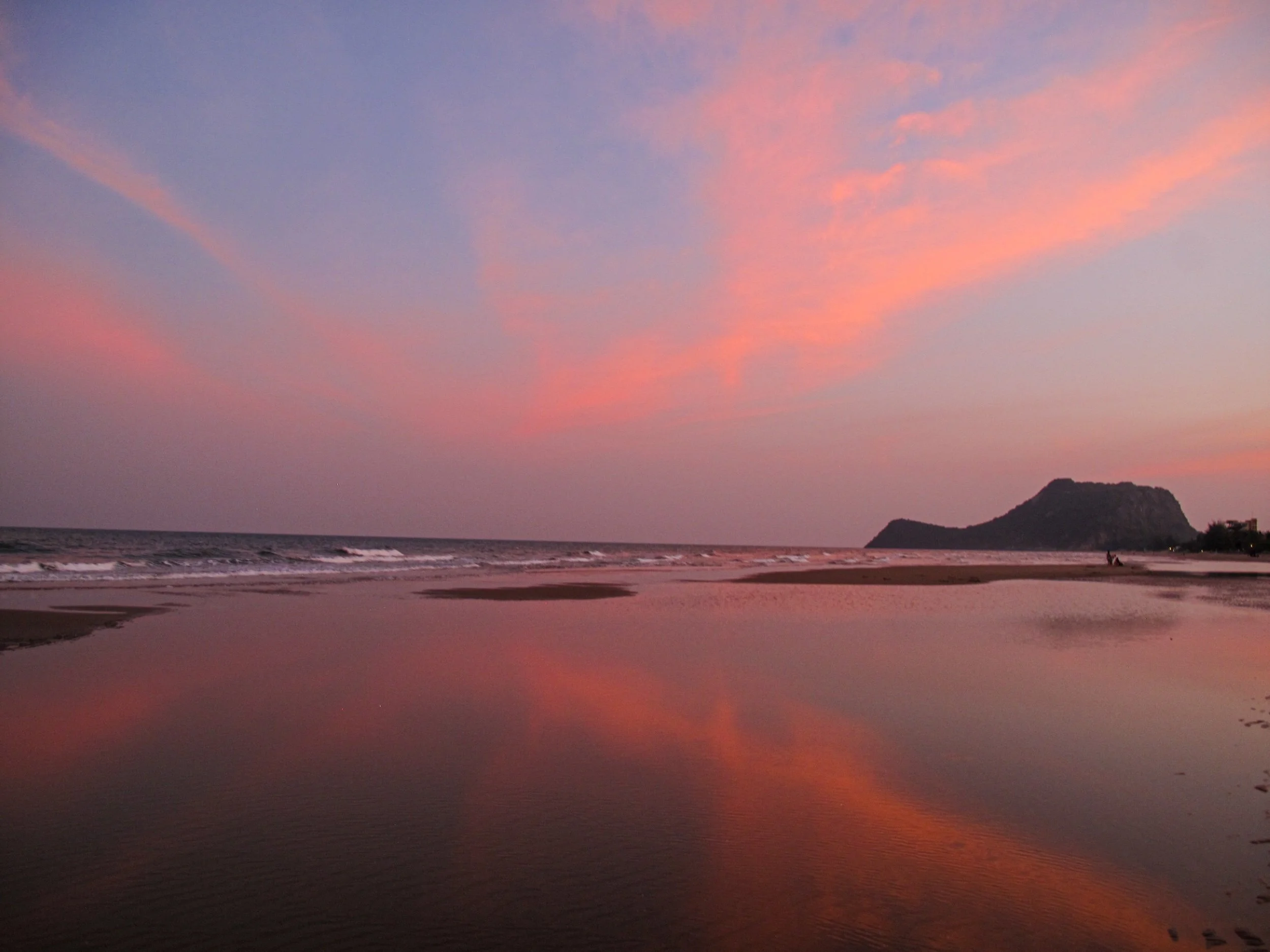 SS002 Sand reflections at dusk