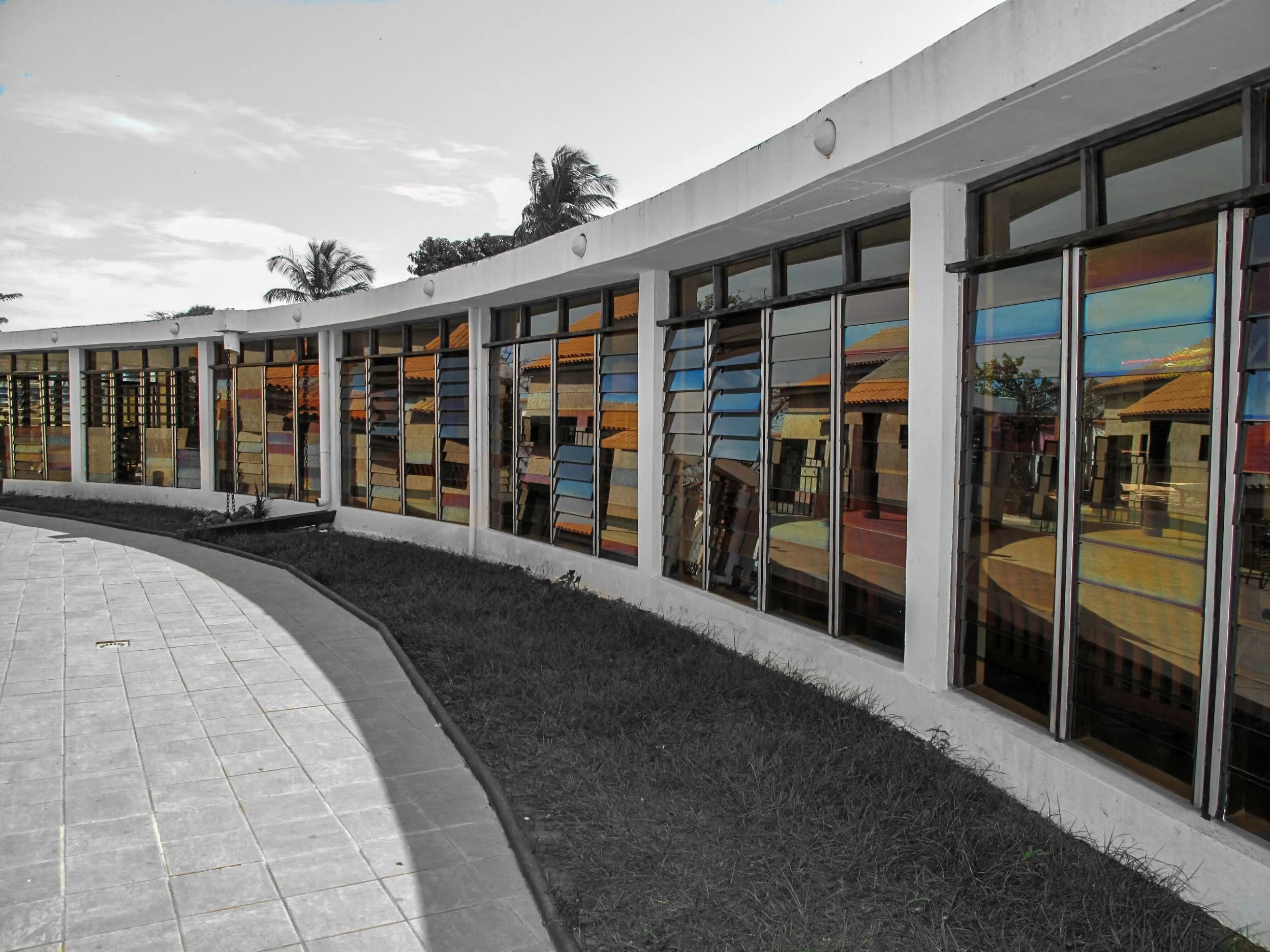 RE003 Frangmentd reflection.jpg