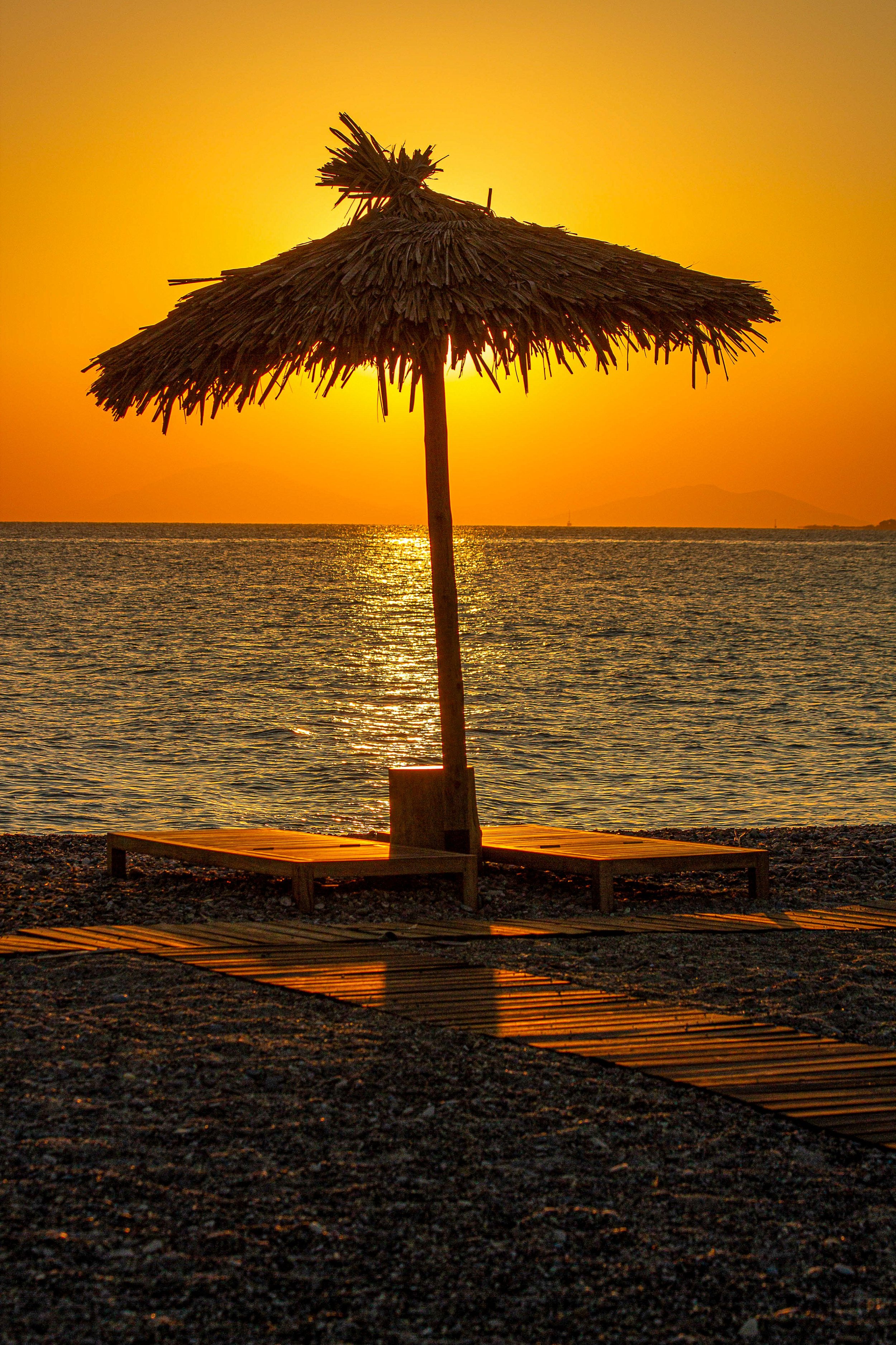 SR011 Against the rising sun