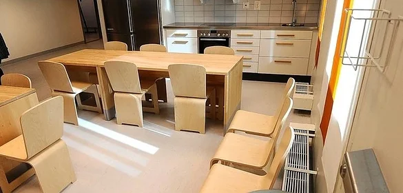 Fig.&nbsp;8. Prison Kitchen. Retrieved from identity 