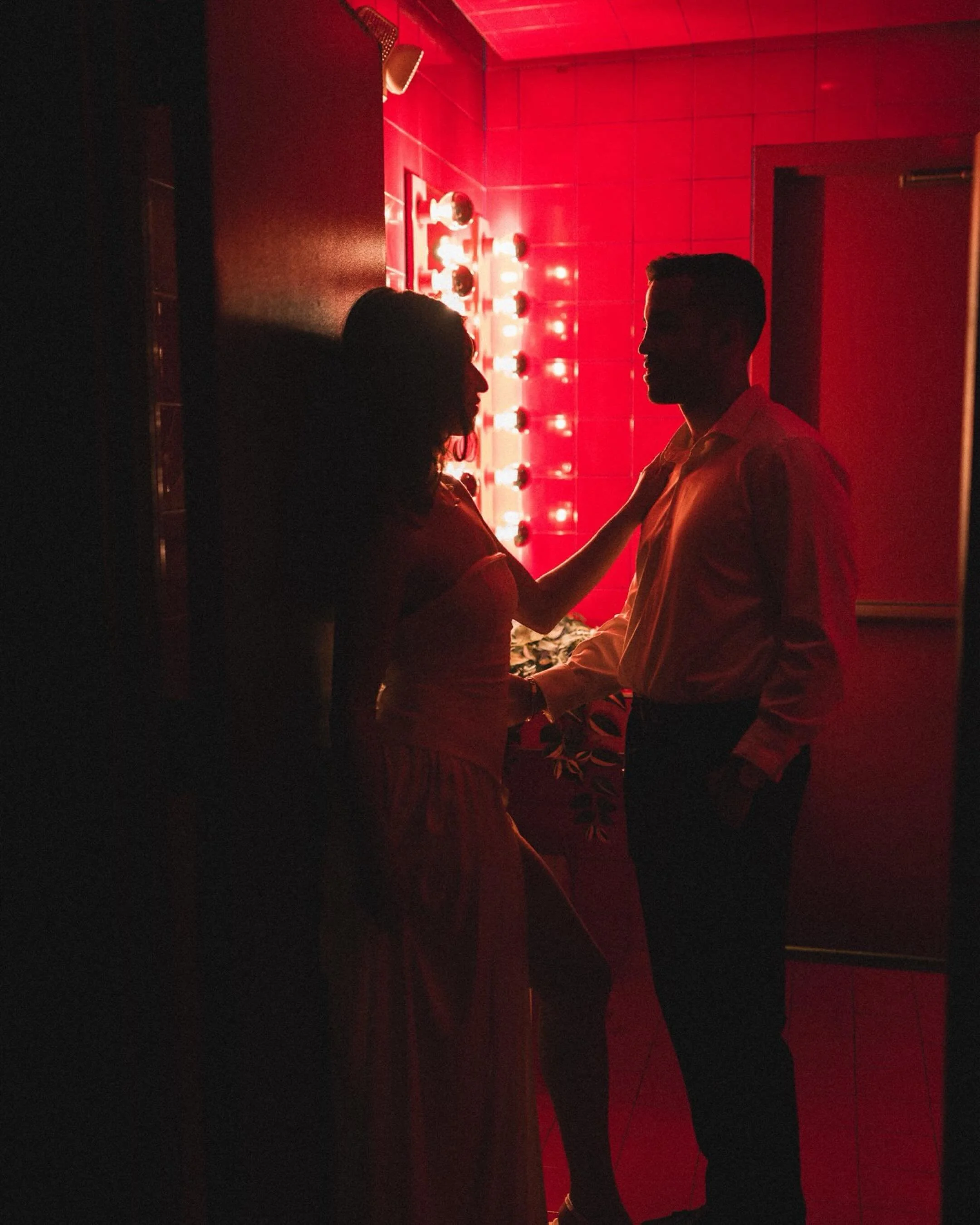 Alex &amp; David wanted their engagement session to start at @lmnophilly and the lounge&rsquo;s vibes did NOT disappoint. 🔥 🌶️ level 10/10