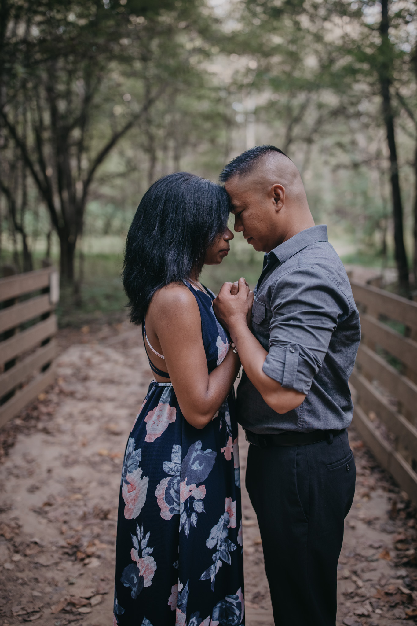 man and woman forehead to forehead 