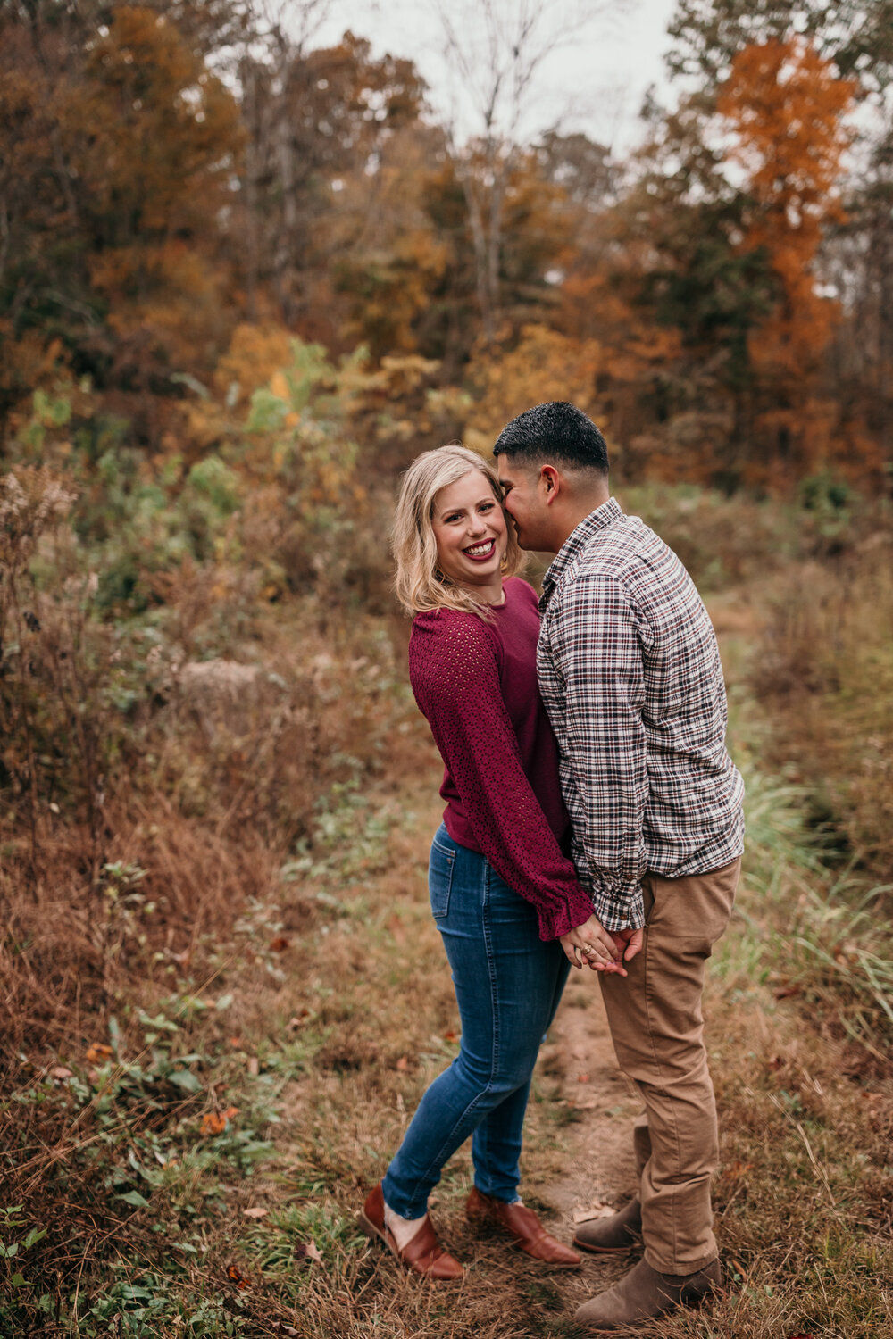 engagement pose ideas