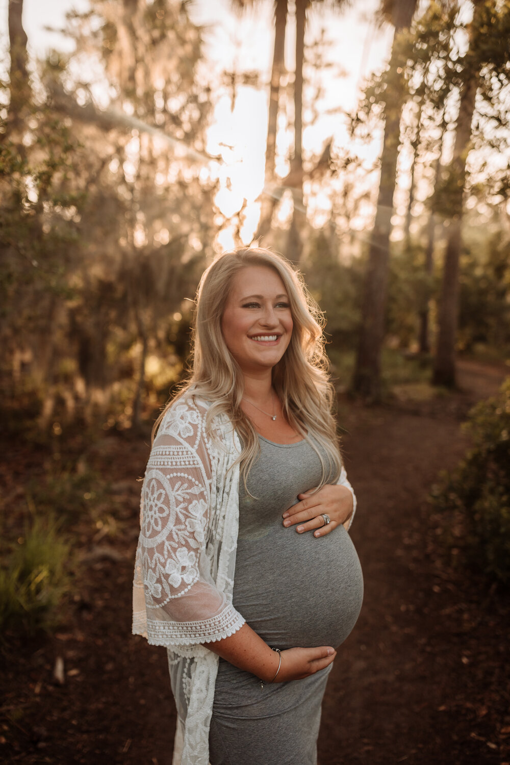 maternity session in savannah