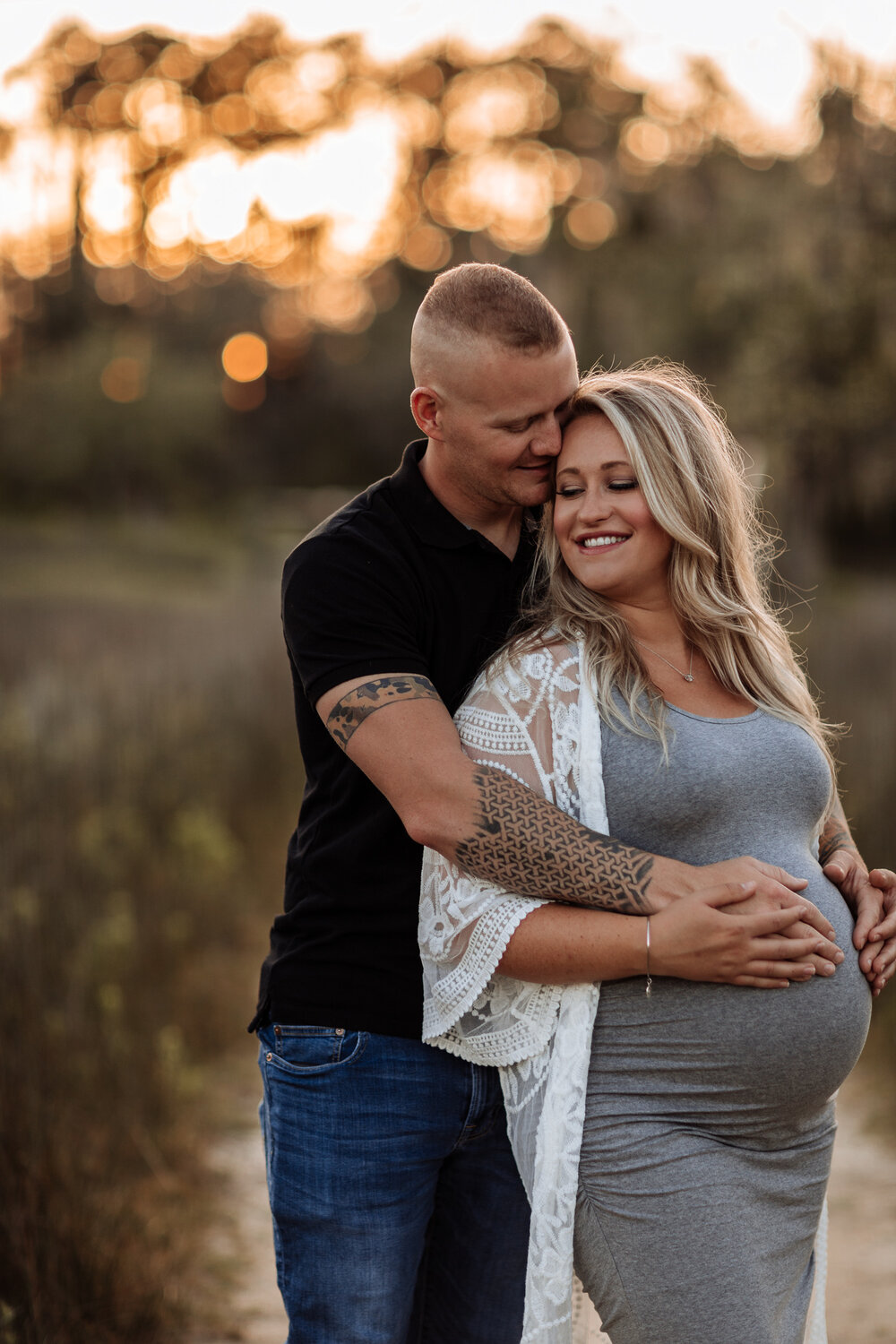 maternity photo in savannah ga