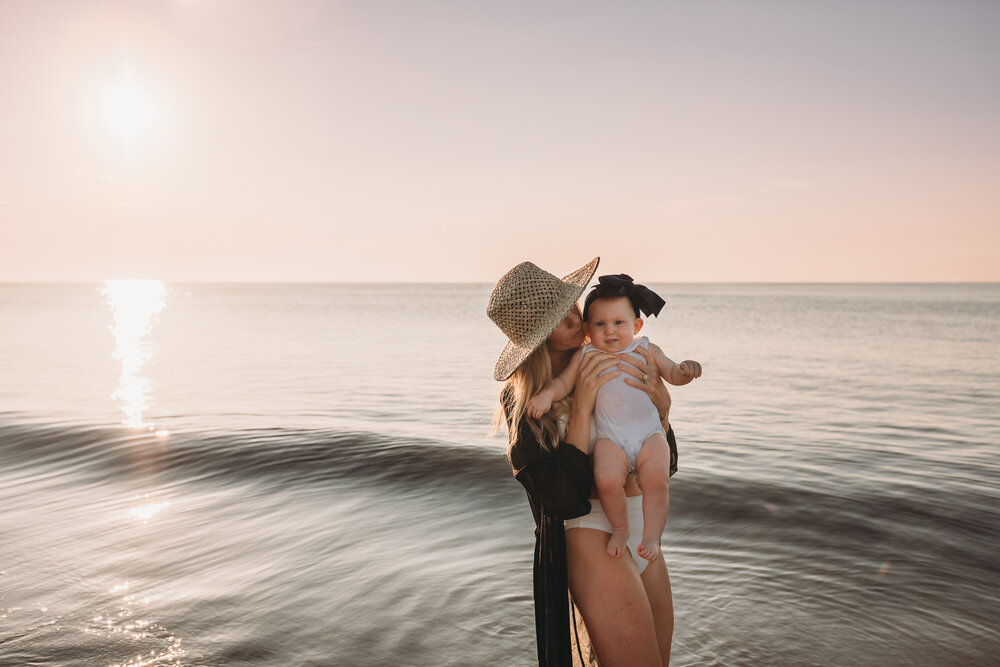 family beach photos on jekyll island