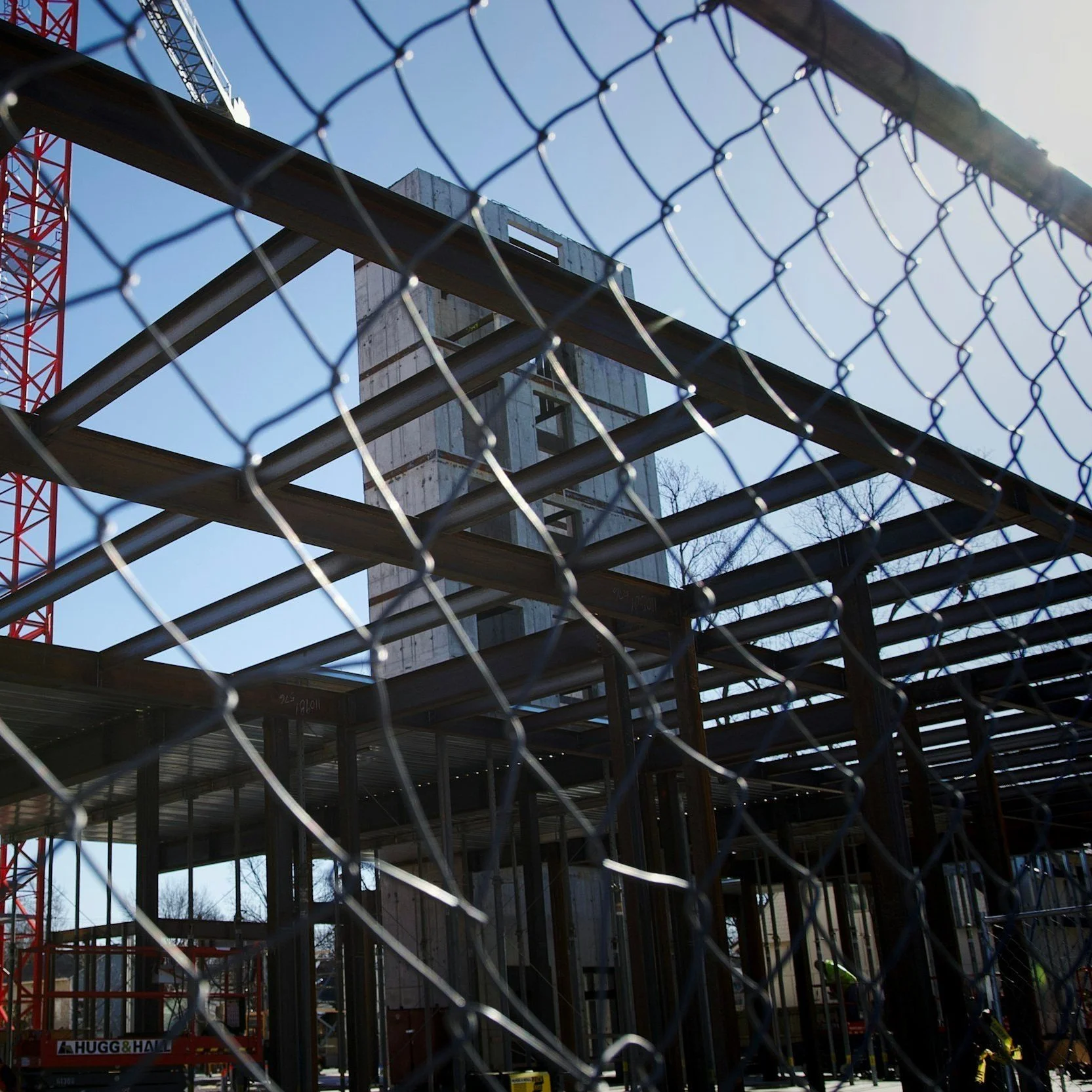 The Durability of Chain Link Fencing in Commercial Settings